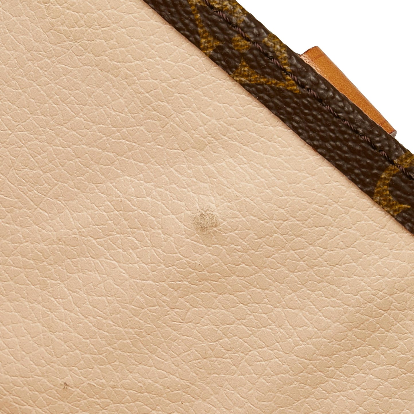 Louis Vuitton Monogram Sac Plat (SHG-HB59b7)