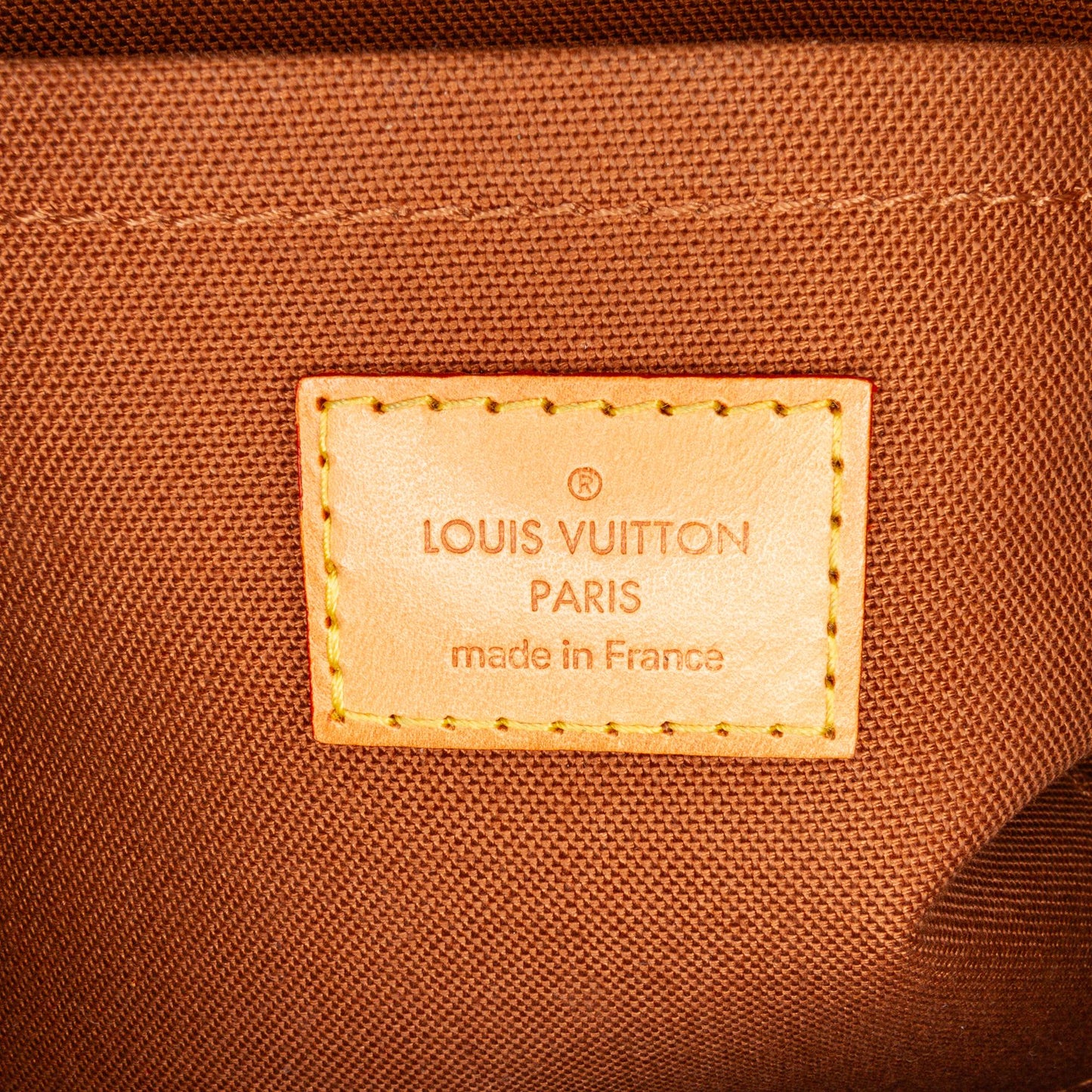 Louis Vuitton Monogram Sac Riveting (SHG-IfjOAo)