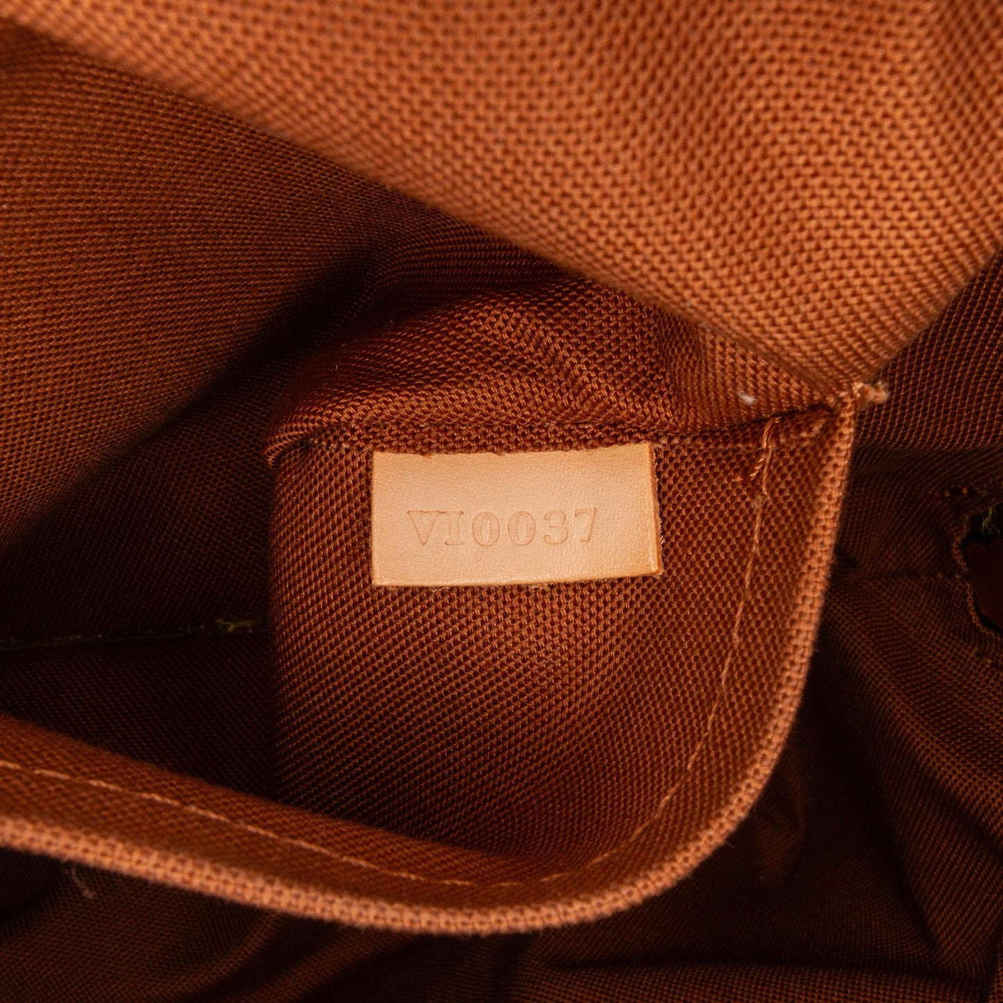 Louis Vuitton Monogram Sac Riveting (SHG-IfjOAo)