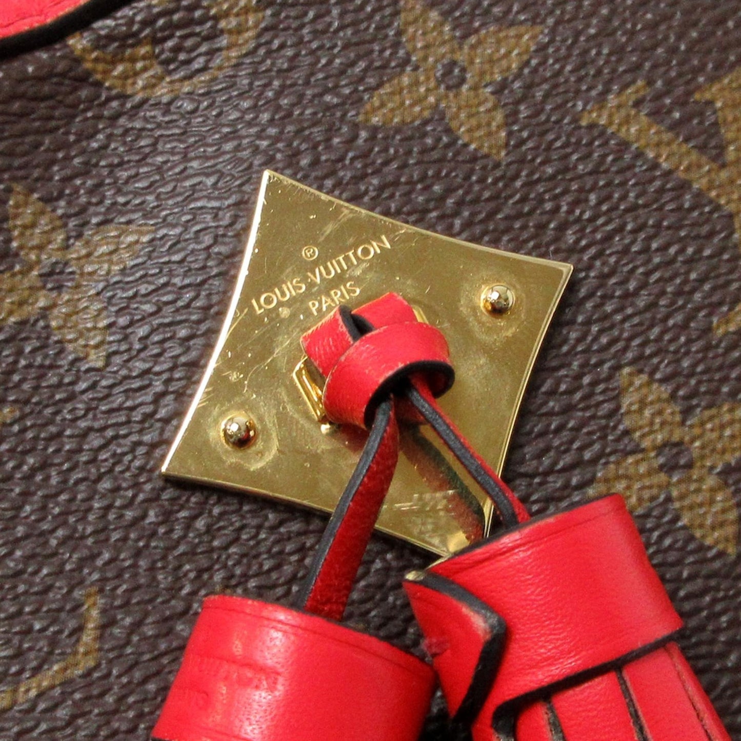 Louis Vuitton Monogram Saintonge (SHG-KTdoAk)