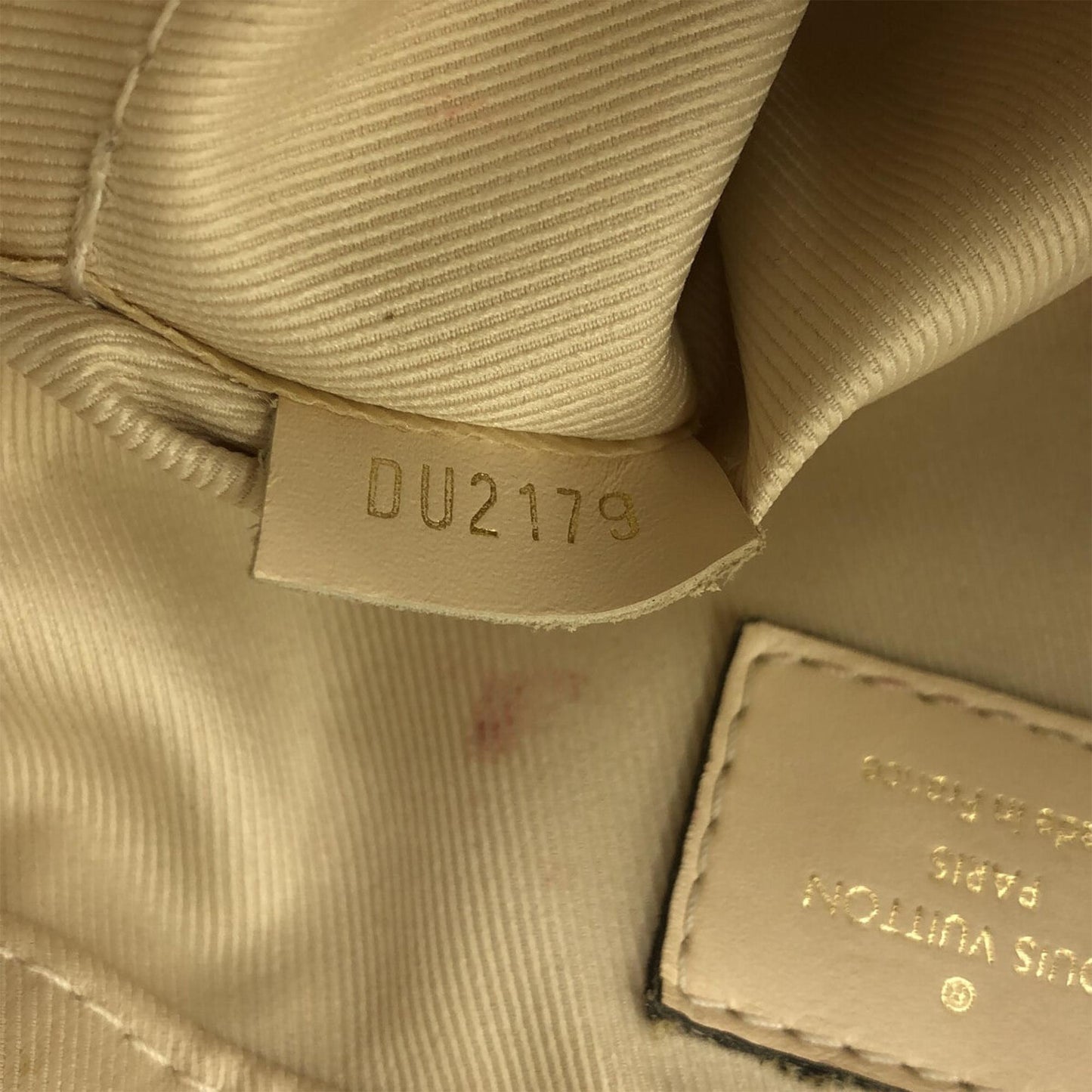 Louis Vuitton Monogram Saintonge (SHG-Y2rhVR)