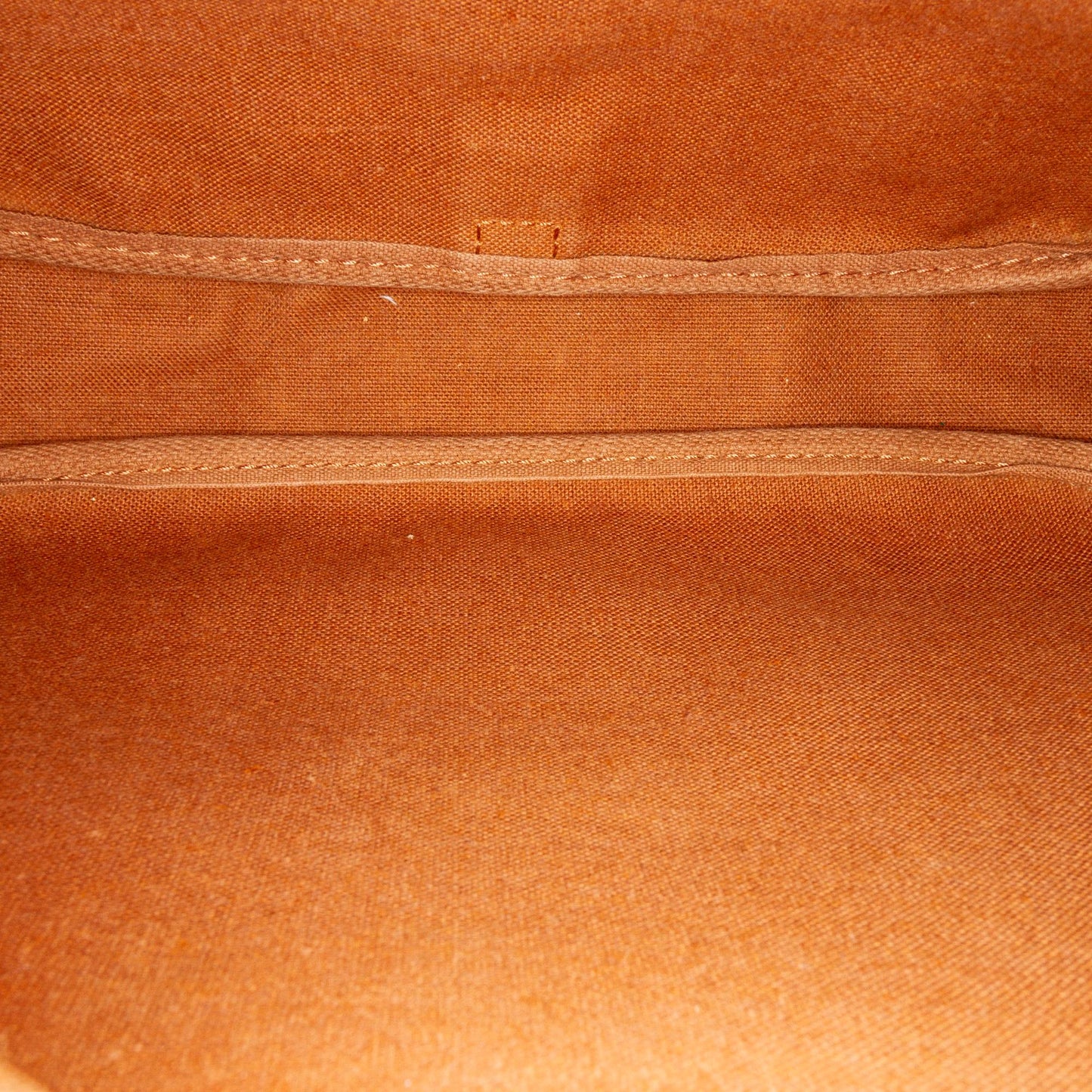 Louis Vuitton Monogram Saumur 25 (SHG-27526)