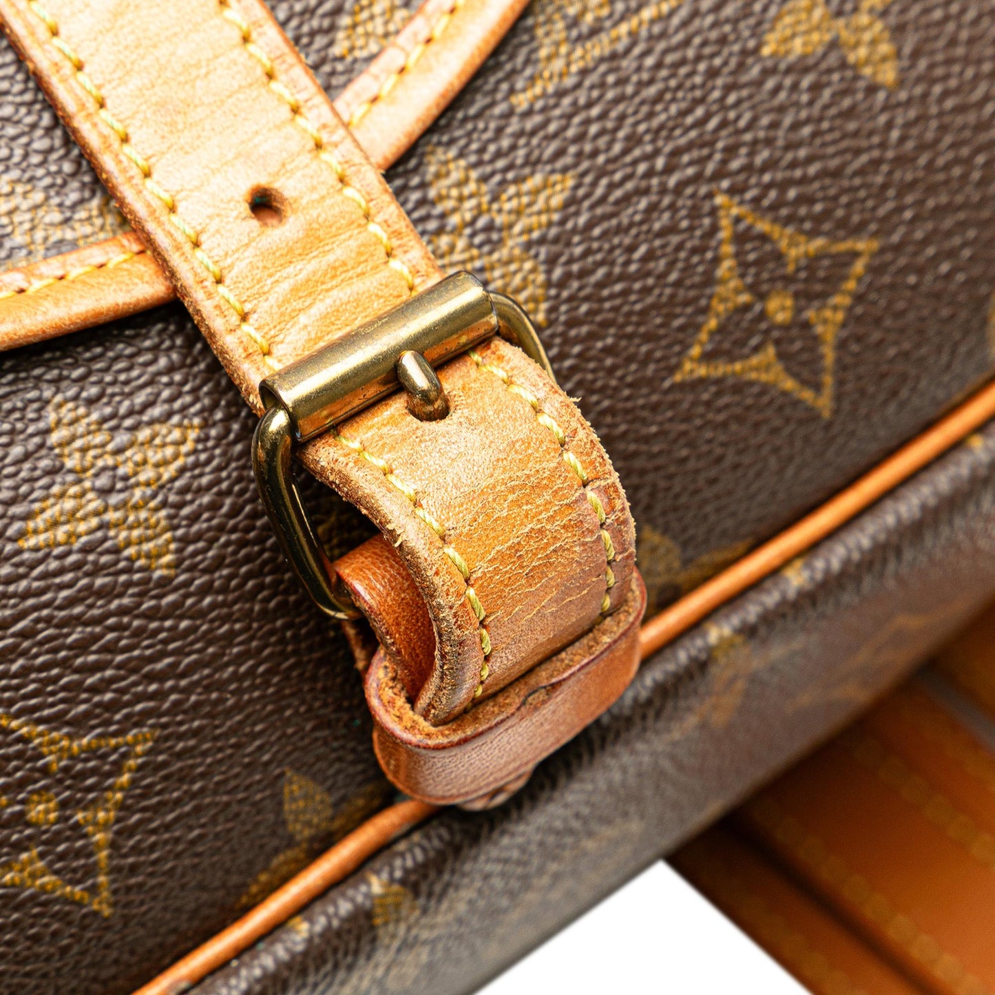 Louis Vuitton Monogram Saumur 25