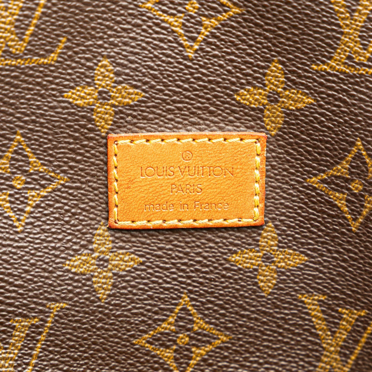 Louis Vuitton Monogram Saumur 25