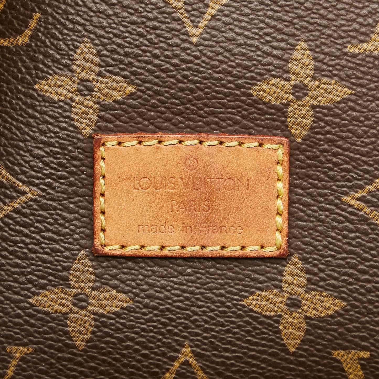 Louis Vuitton Monogram Saumur 30 (SHG-34428)