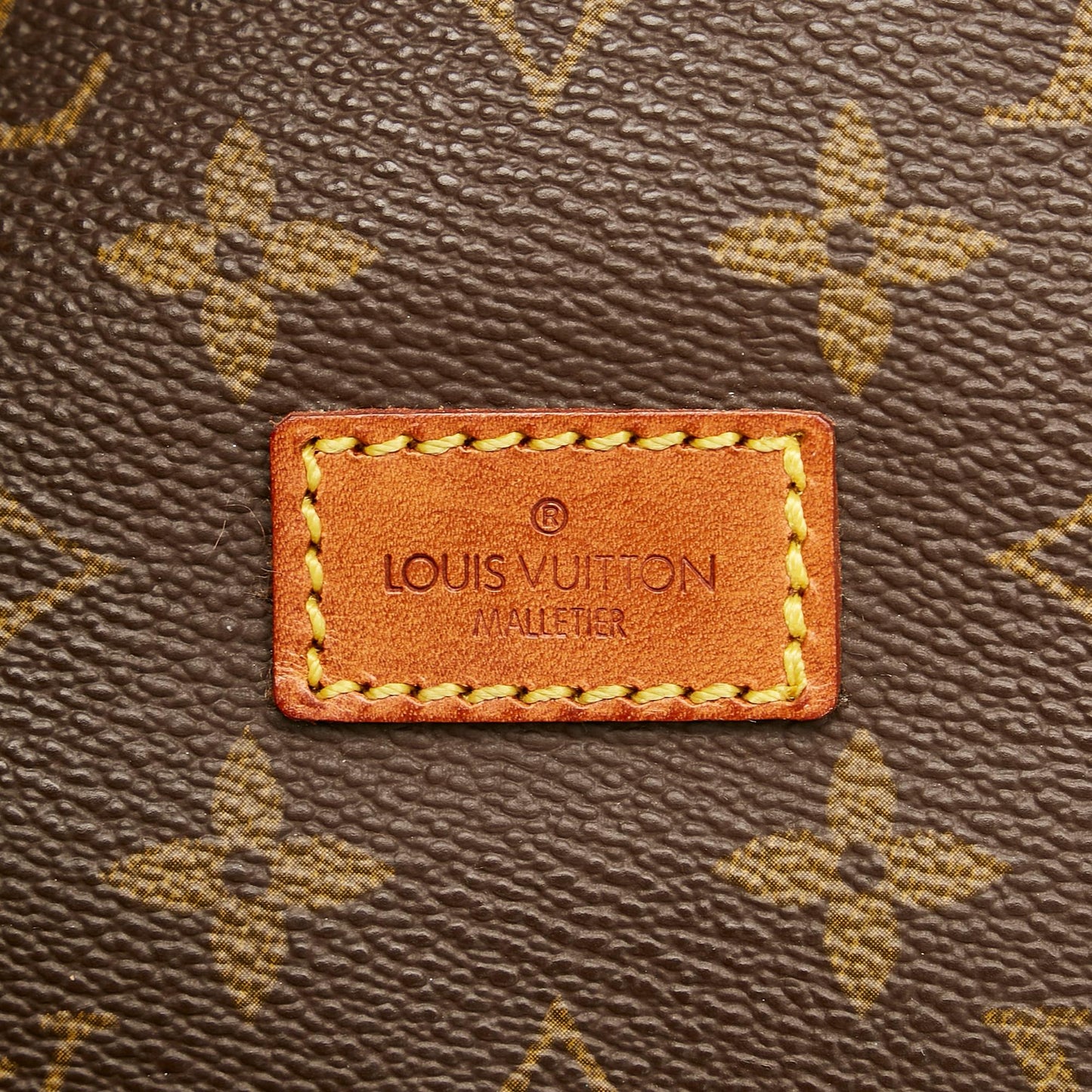 Louis Vuitton Monogram Saumur 30 (SHG-36942)