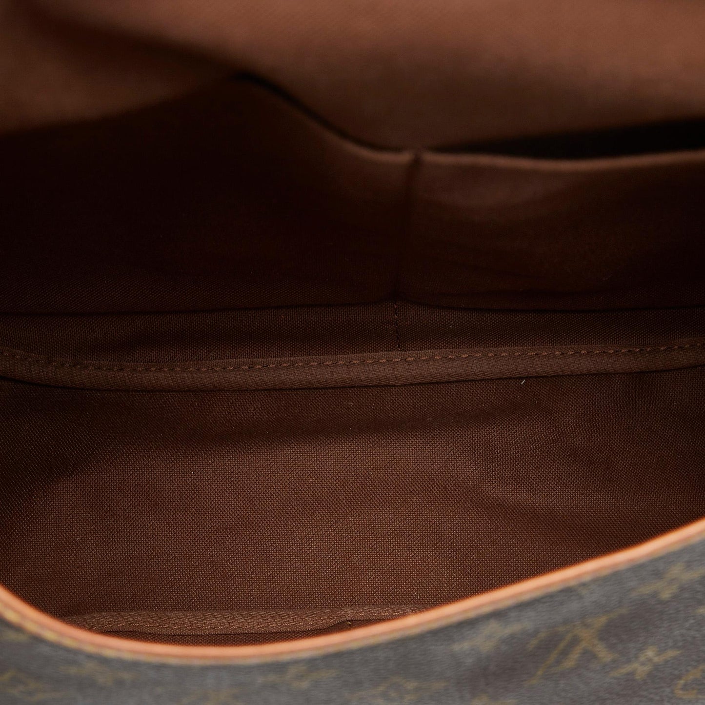 Louis Vuitton Monogram Saumur 30 (SHG-uxwITh)