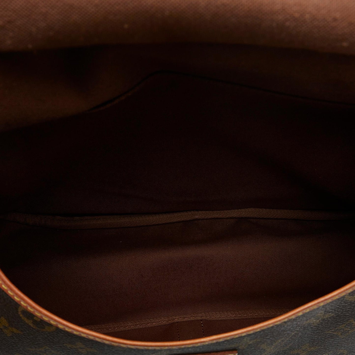 Louis Vuitton Monogram Saumur 30 (SHG-uxwITh)