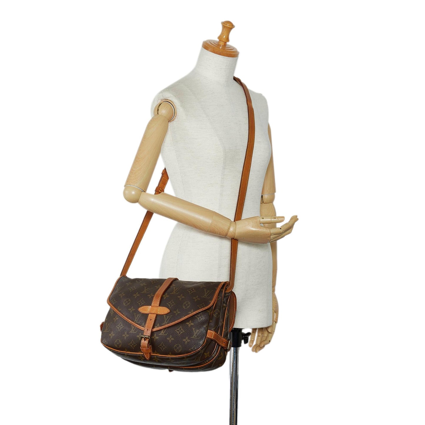Louis Vuitton Monogram Saumur 30 (SHG-HclT6G)