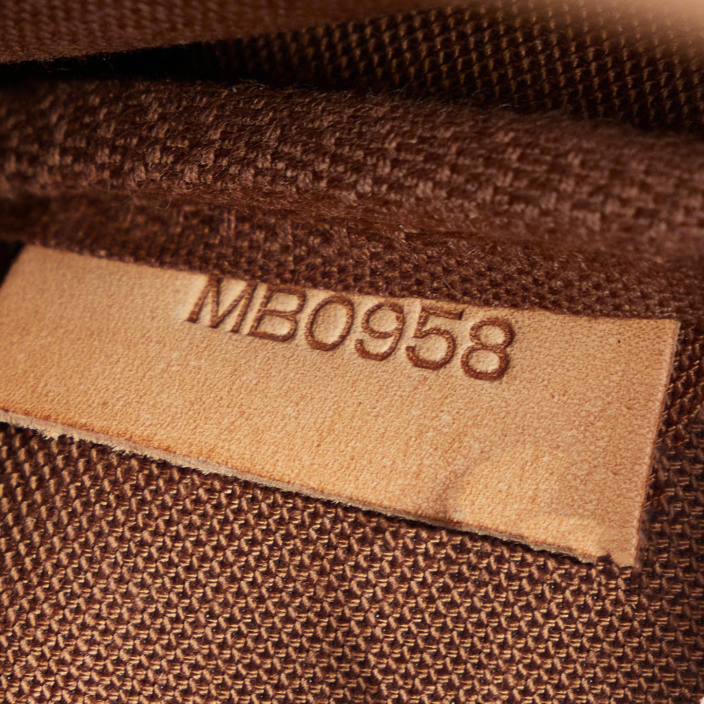 Louis Vuitton Monogram Saumur 30 (SHG-4LGzX9)