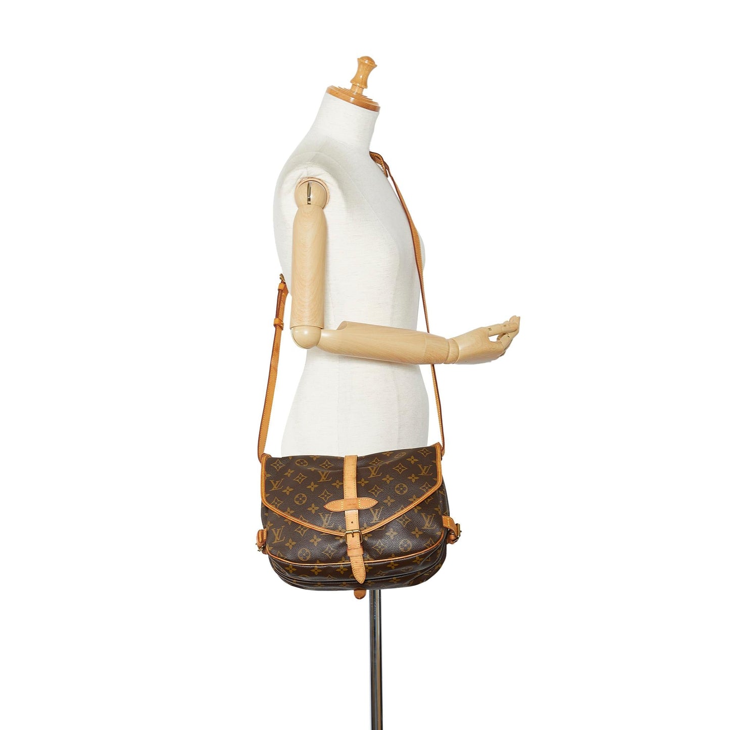 Louis Vuitton Monogram Saumur 30 (SHG-cECwZu)