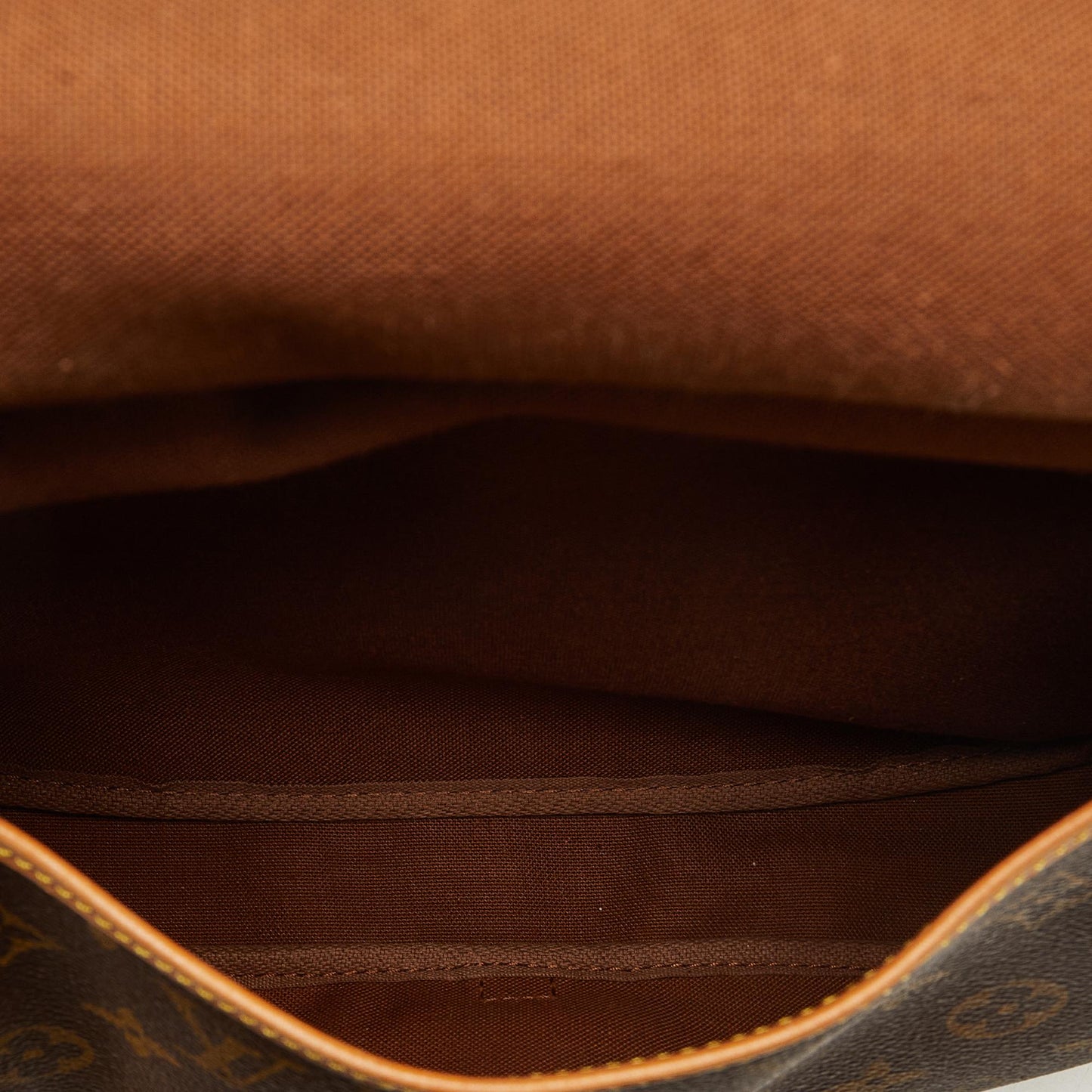 Louis Vuitton Monogram Saumur 30 (SHG-y7QLdJ)