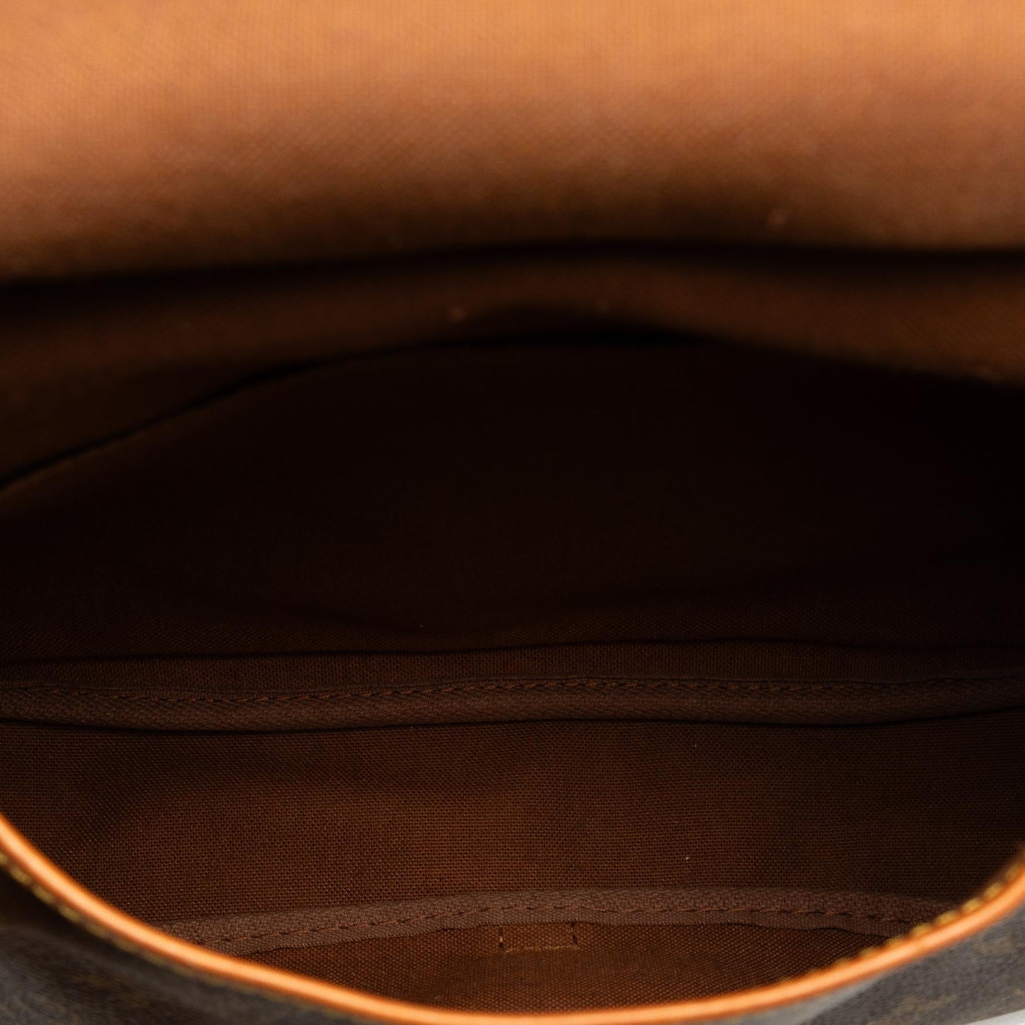 Louis Vuitton Monogram Saumur 30 (SHG-ohzaol)