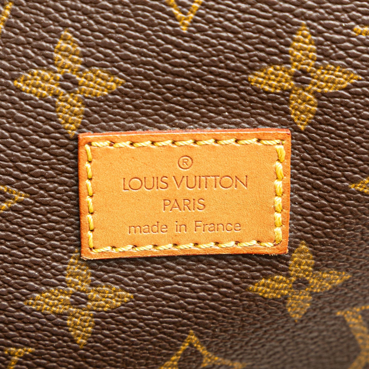 Louis Vuitton Monogram Saumur 30