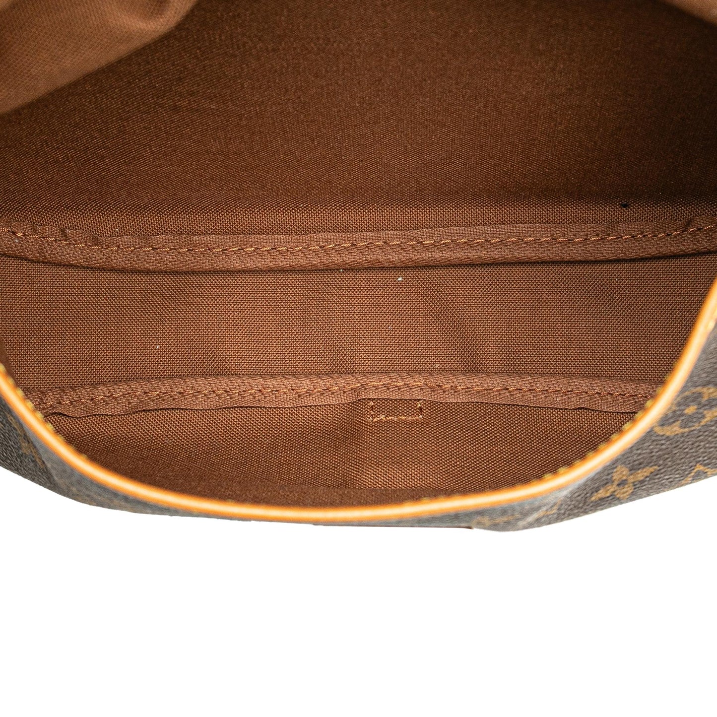 Louis Vuitton Monogram Saumur 30