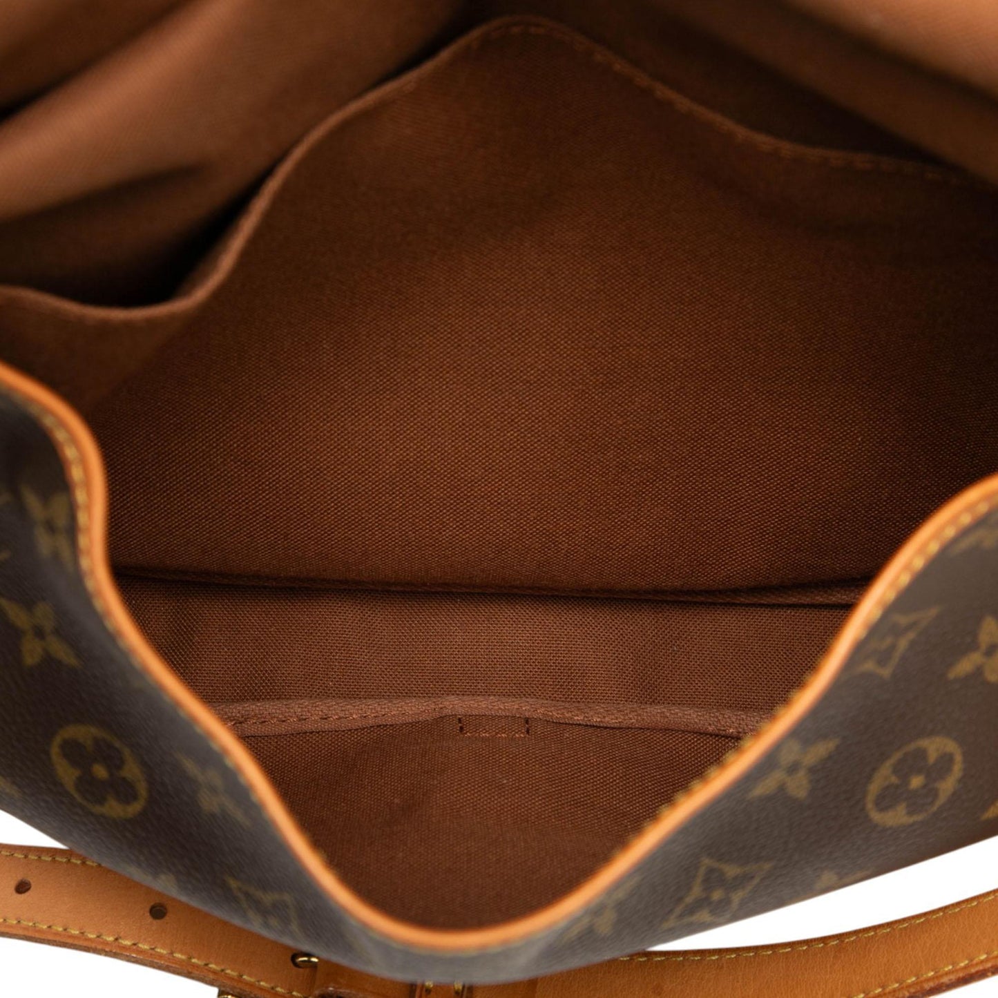 Louis Vuitton Monogram Saumur 30