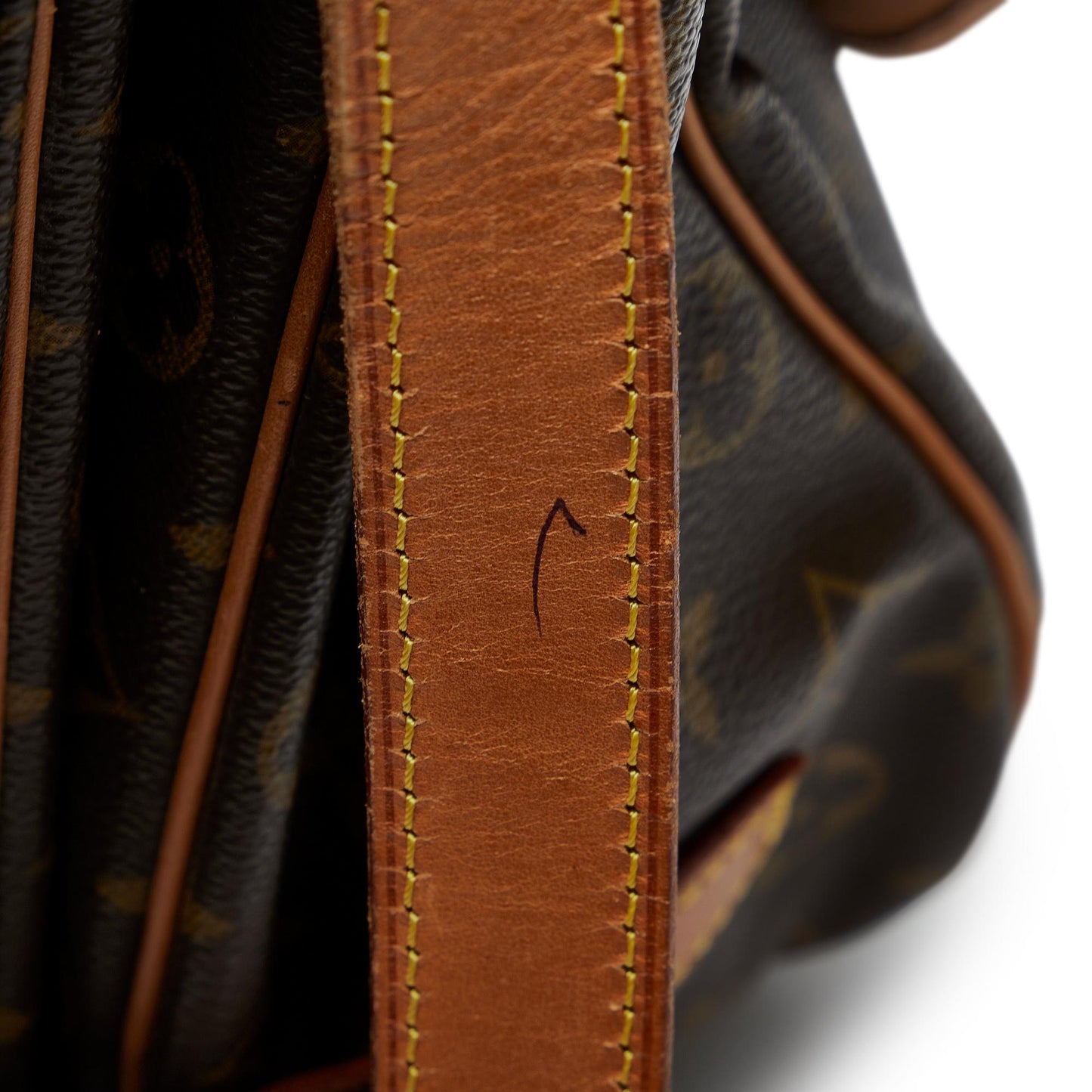 Louis Vuitton Monogram Saumur 35 (SHG-apxx0B)