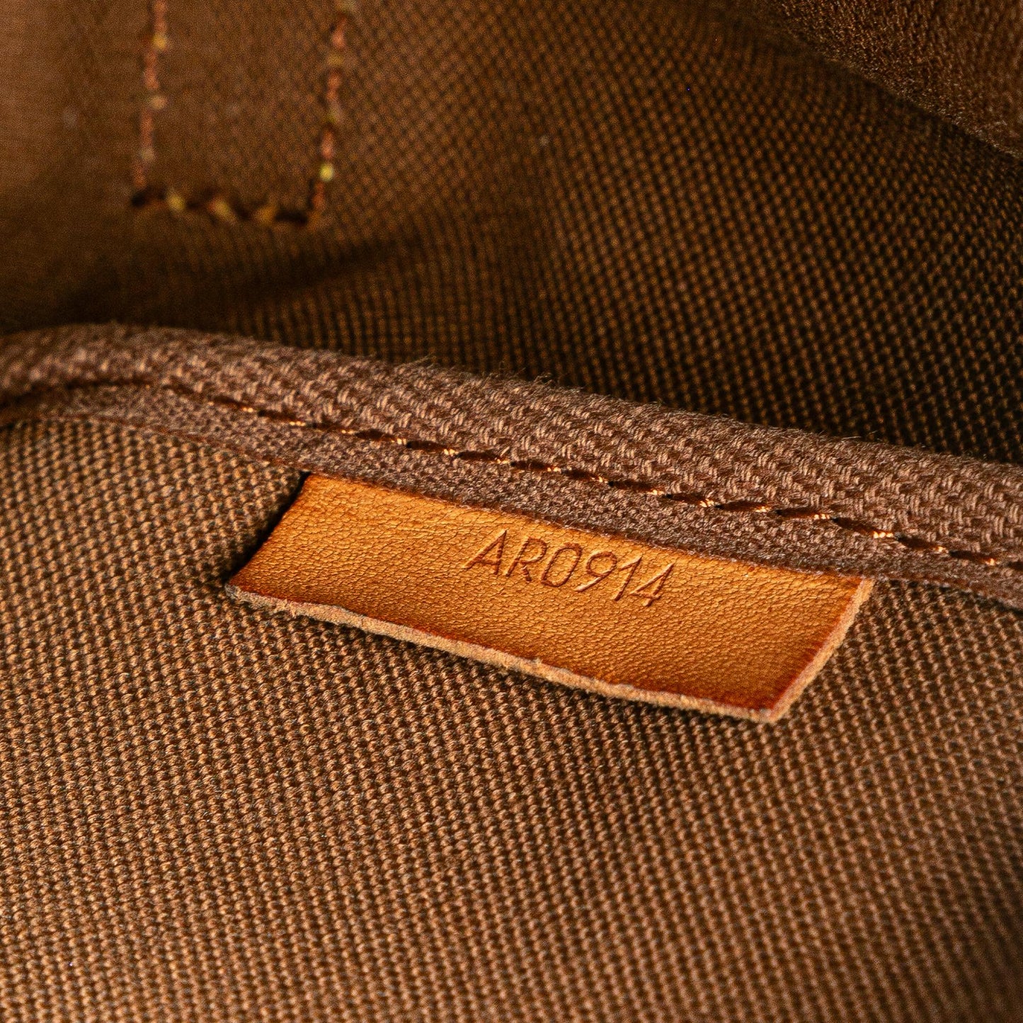 Louis Vuitton Monogram Saumur 35