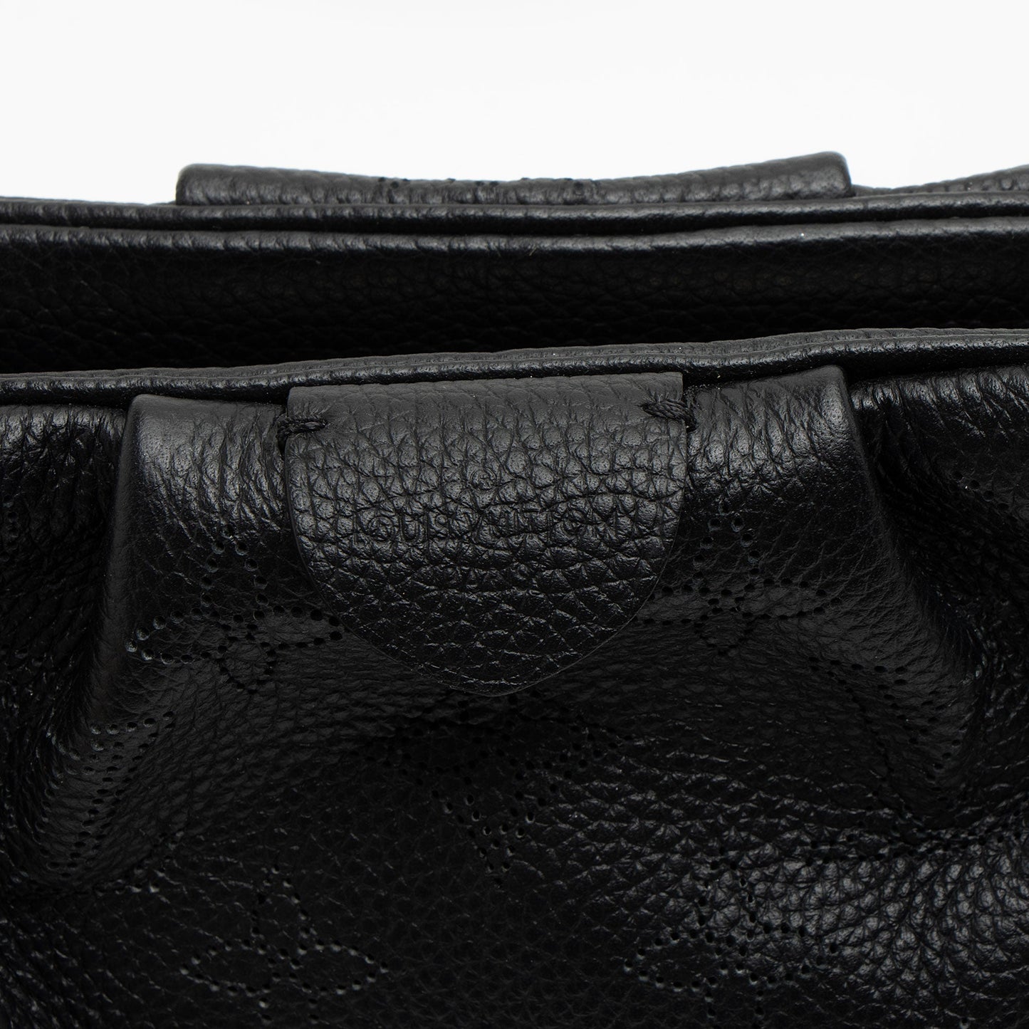 Louis Vuitton Mahina Leather Scala Mini Pouch