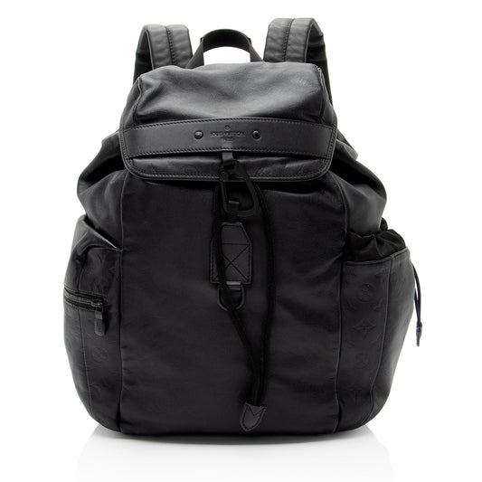 Louis Vuitton Monogram Shadow Discovery Backpack (SHF-f64Uph)