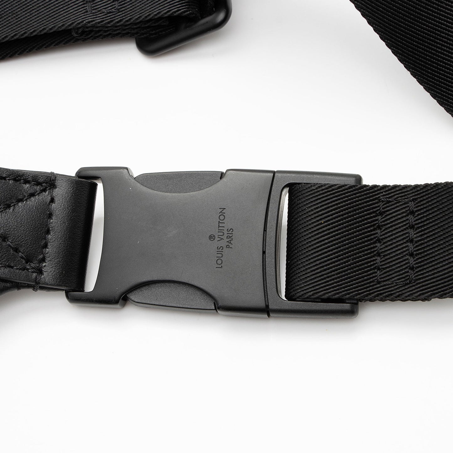 Louis Vuitton Monogram Shadow Discovery Bumbag