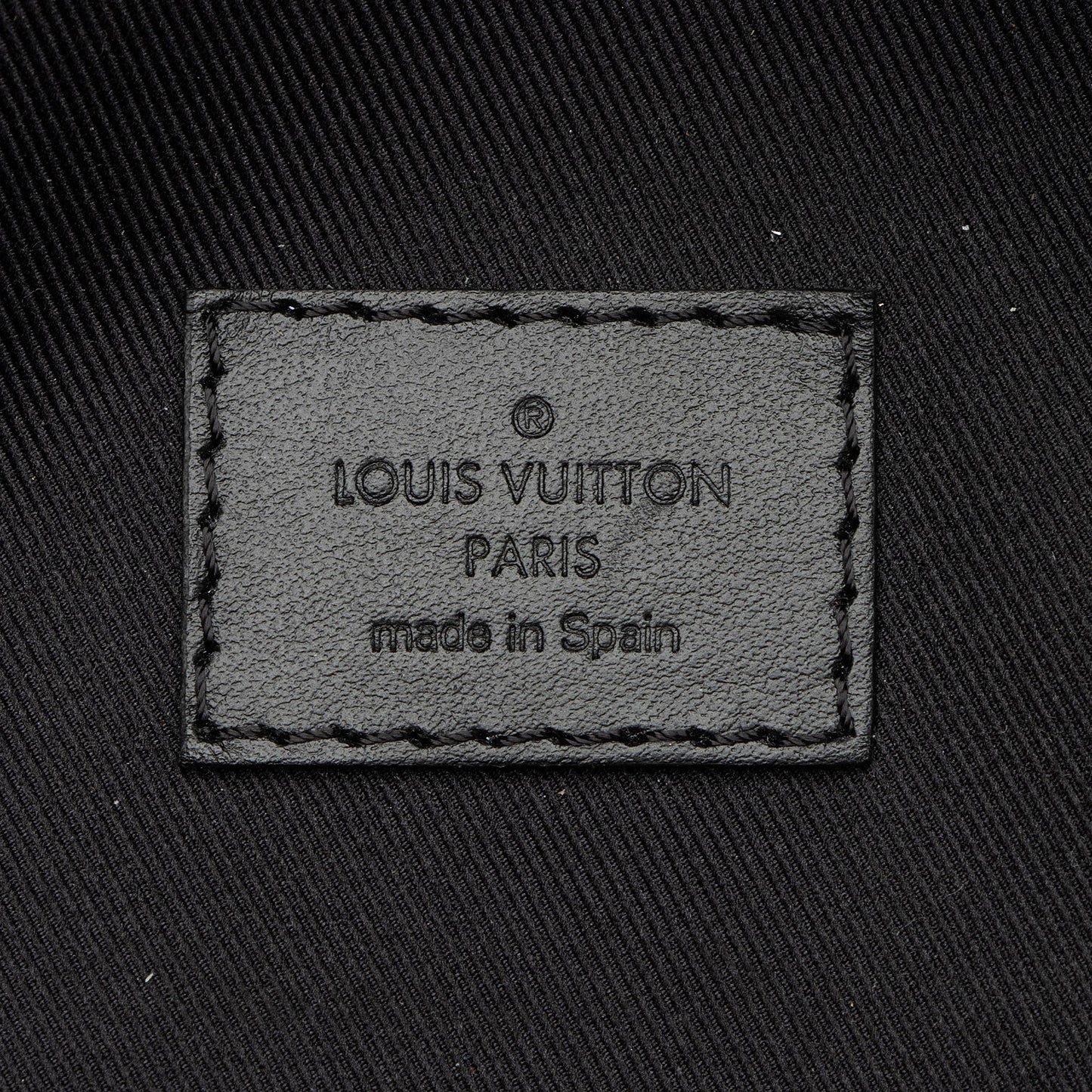 Louis Vuitton Monogram Shadow Discovery Bumbag