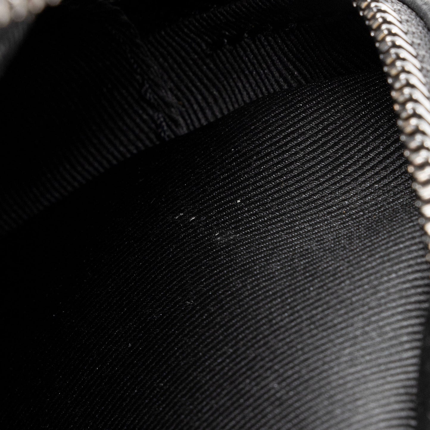 Louis Vuitton Monogram Shadow Duo Messenger Bag (SHF-TqrVc2)