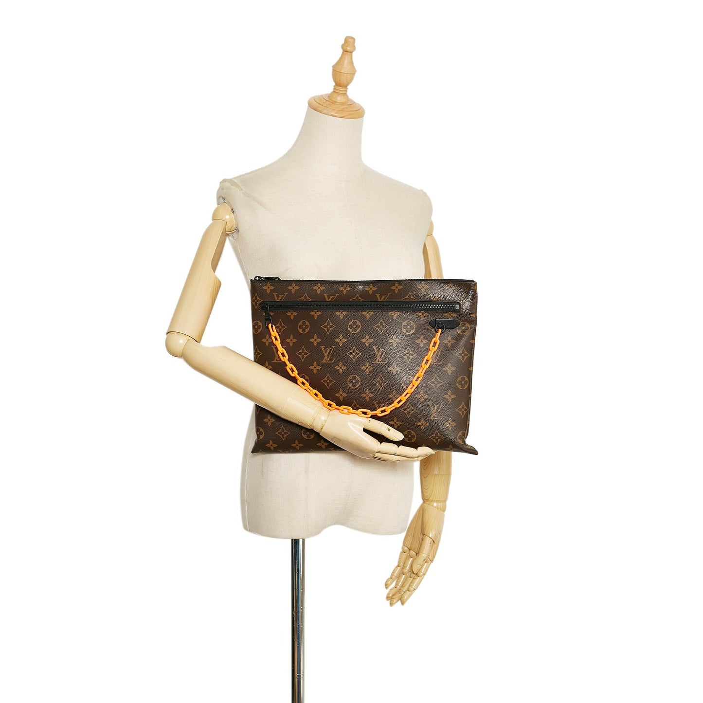 Louis Vuitton Monogram Solar Ray A4 Pochette (SHG-EXv5ni)