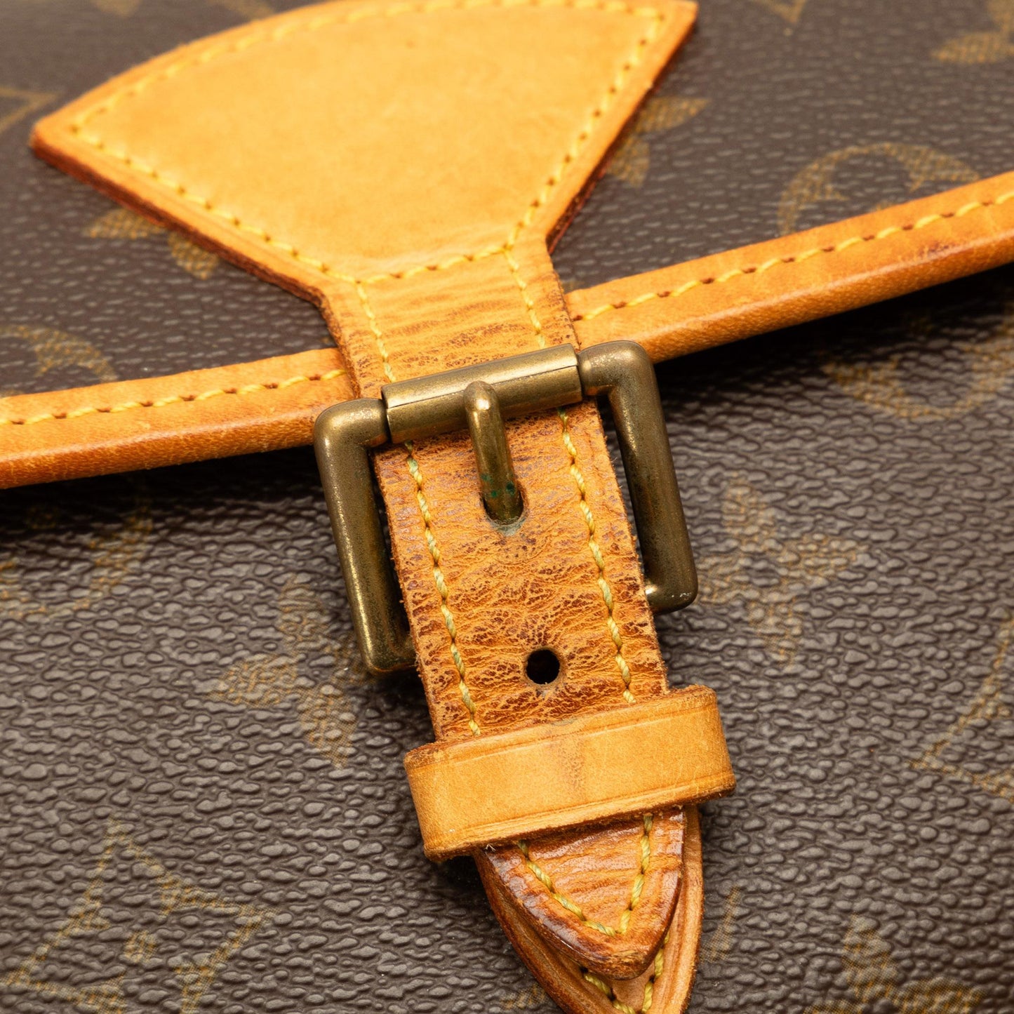 Louis Vuitton Monogram Sologne (SHG-omQzIC)