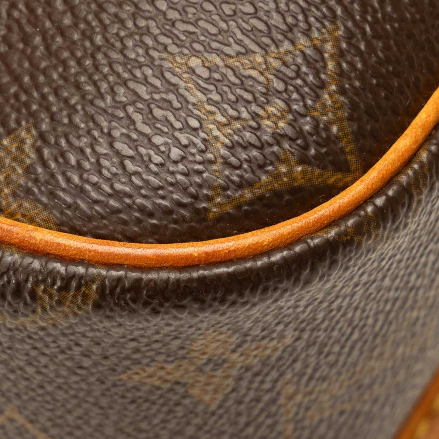 Louis Vuitton Monogram Sologne (SHG-omQzIC)
