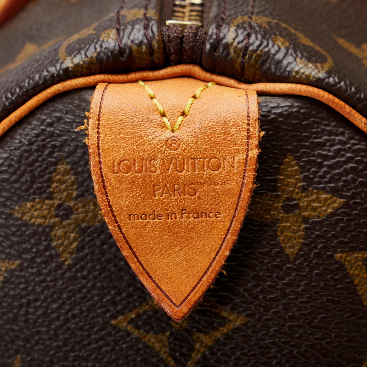 Louis Vuitton Monogram Speedy 25 (SHG-vFhyd3)