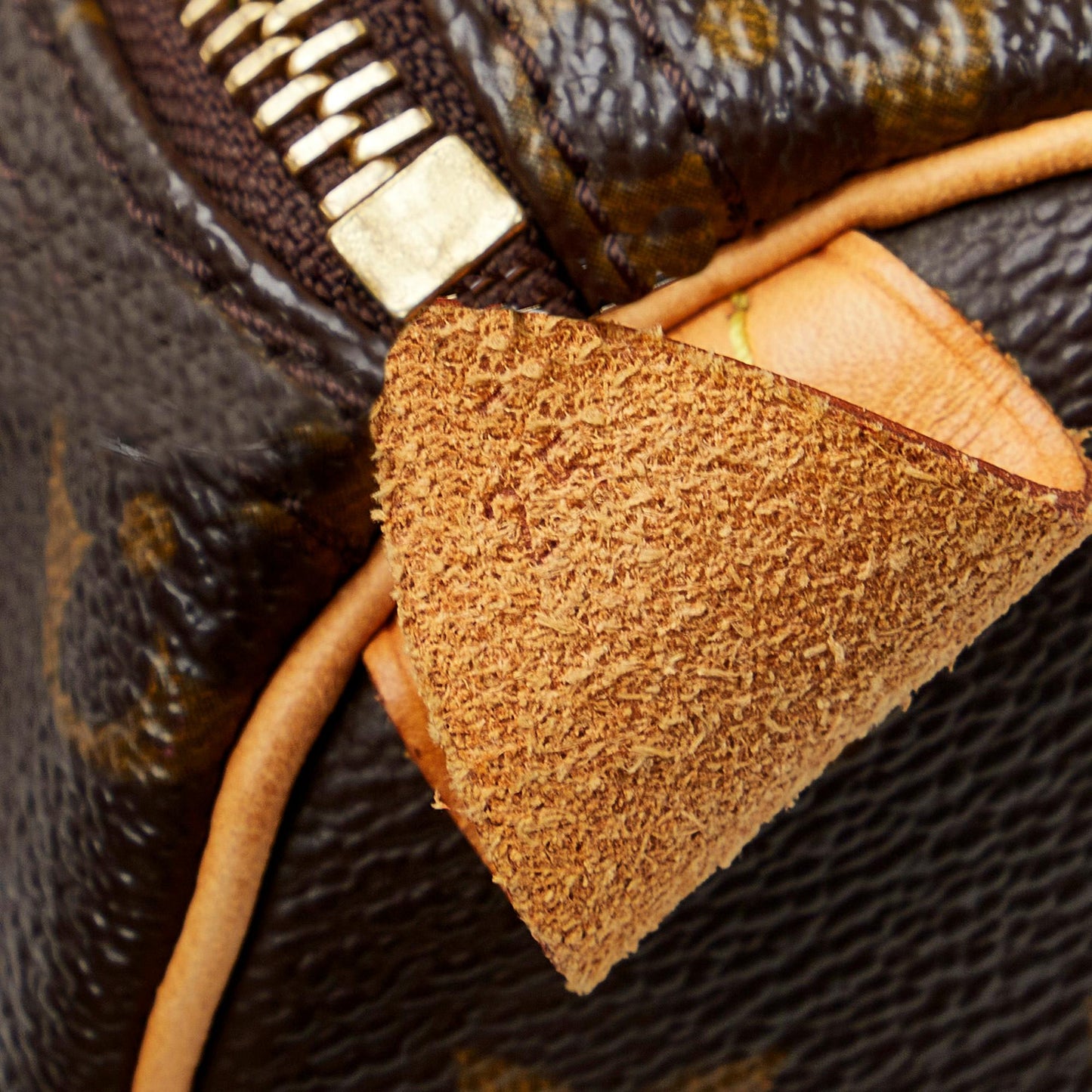 Louis Vuitton Monogram Speedy 25 (SHG-5HzKxI)
