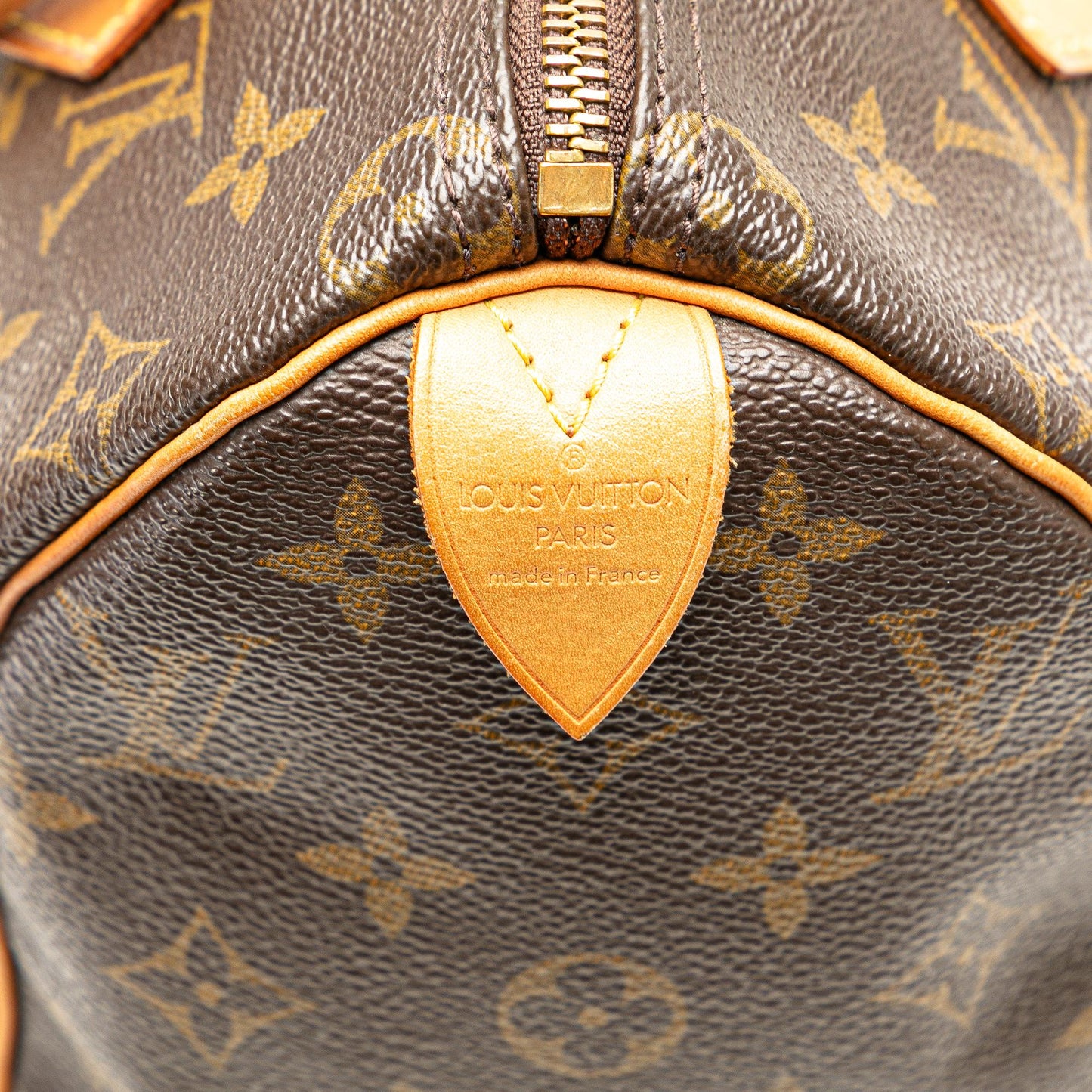 Louis Vuitton Monogram Speedy 25 (SHG-pbklvx)