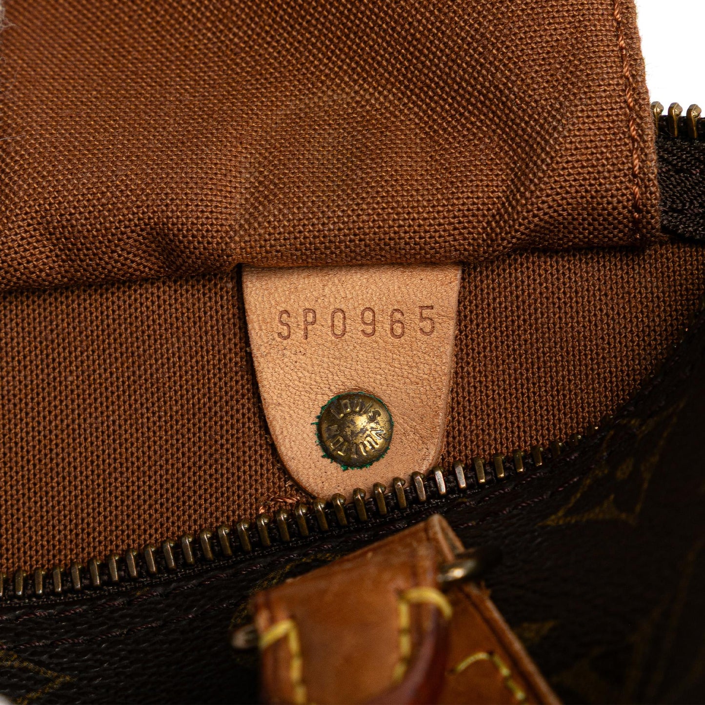 Louis Vuitton Monogram Speedy 25