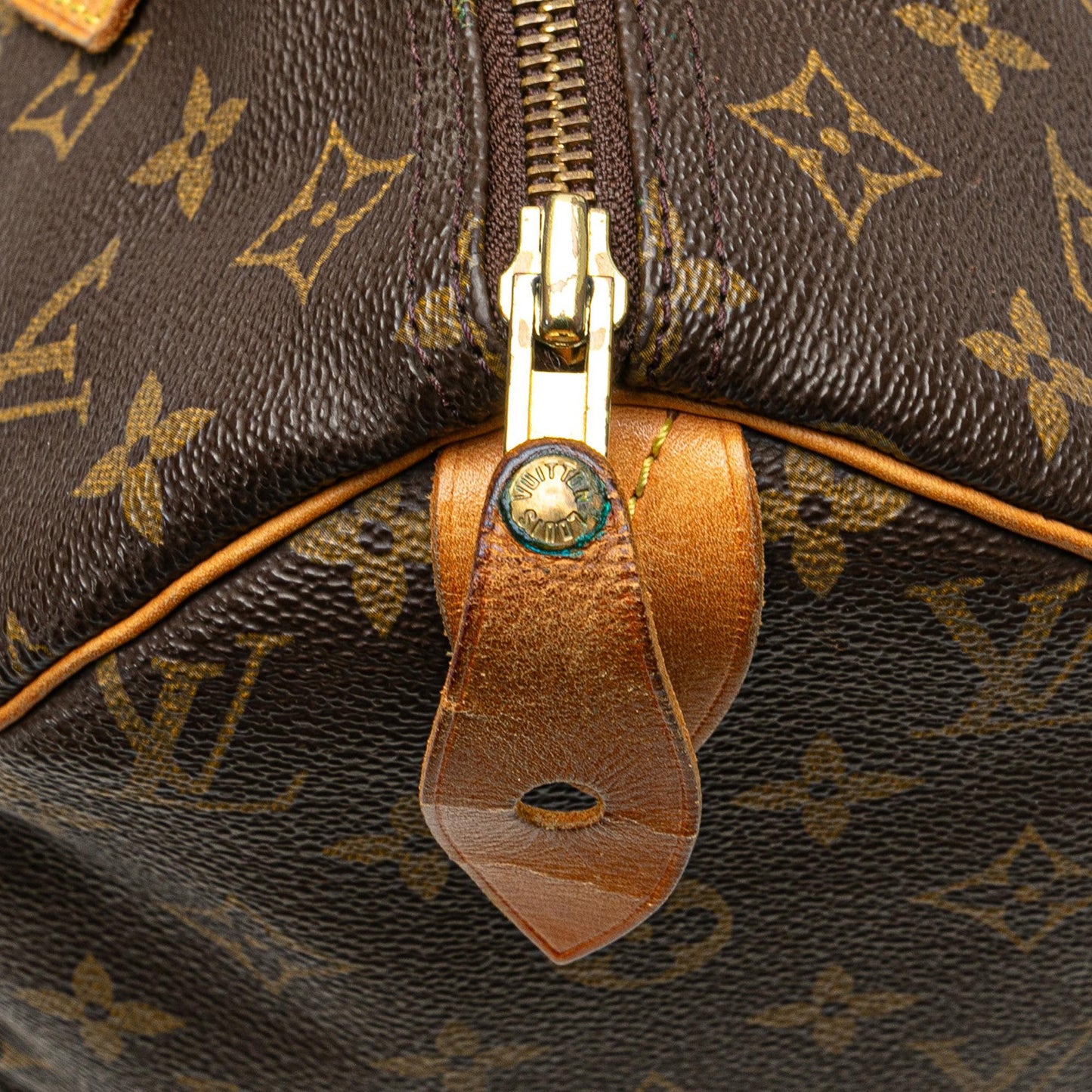 Louis Vuitton Monogram Speedy 30 (SHG-nDzzlF)