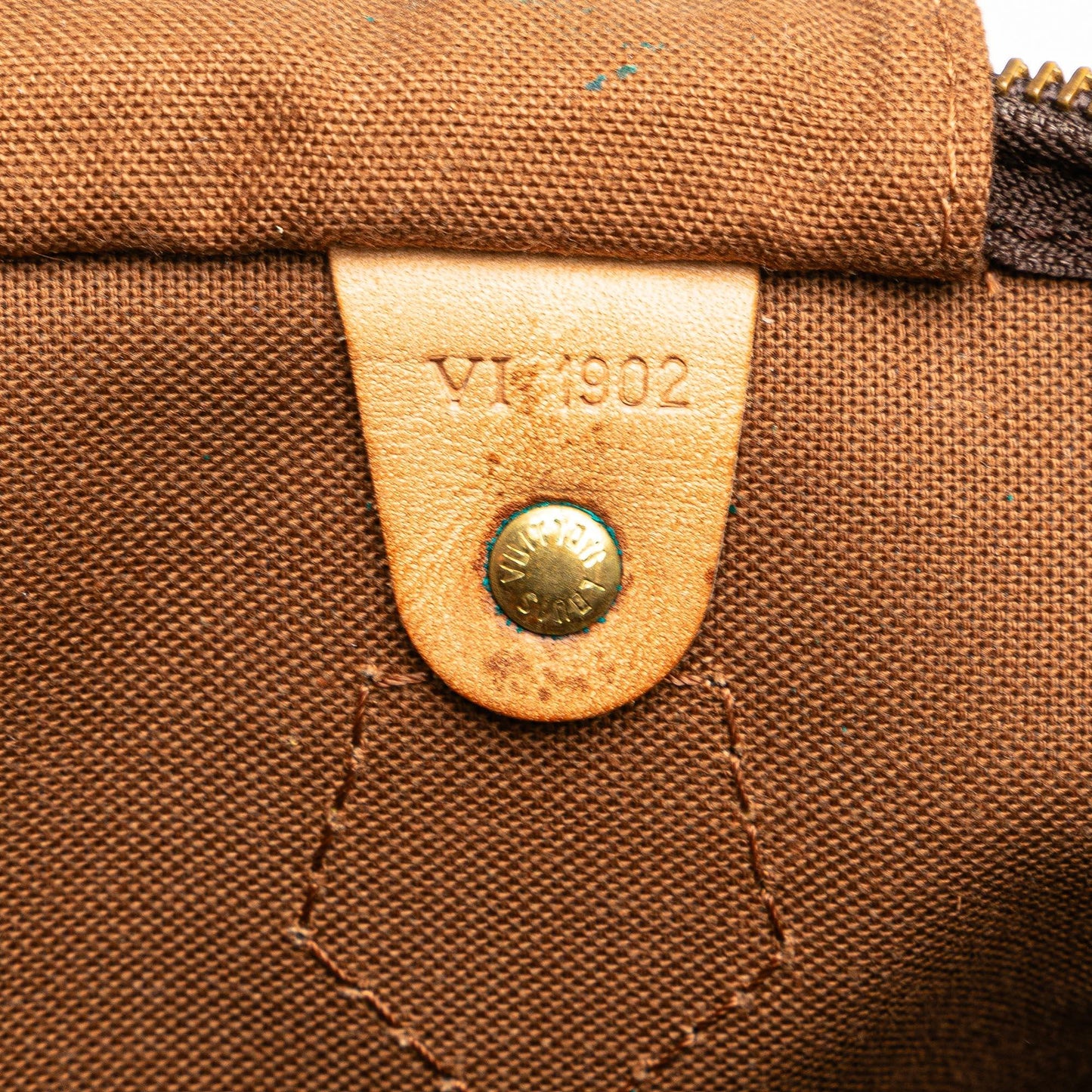 Louis Vuitton Monogram Speedy 35 (SHG-T4NiwX)