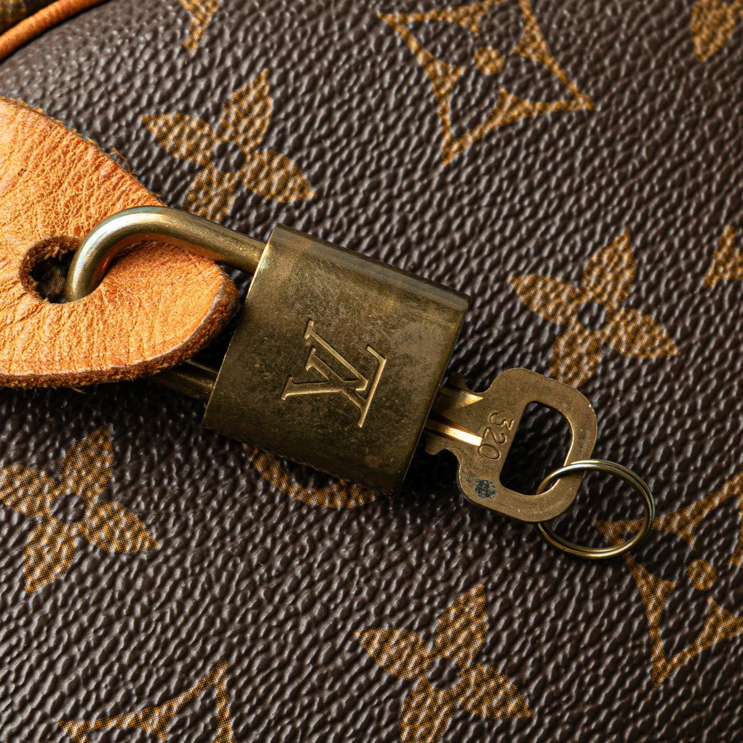 Louis Vuitton Monogram Speedy 35