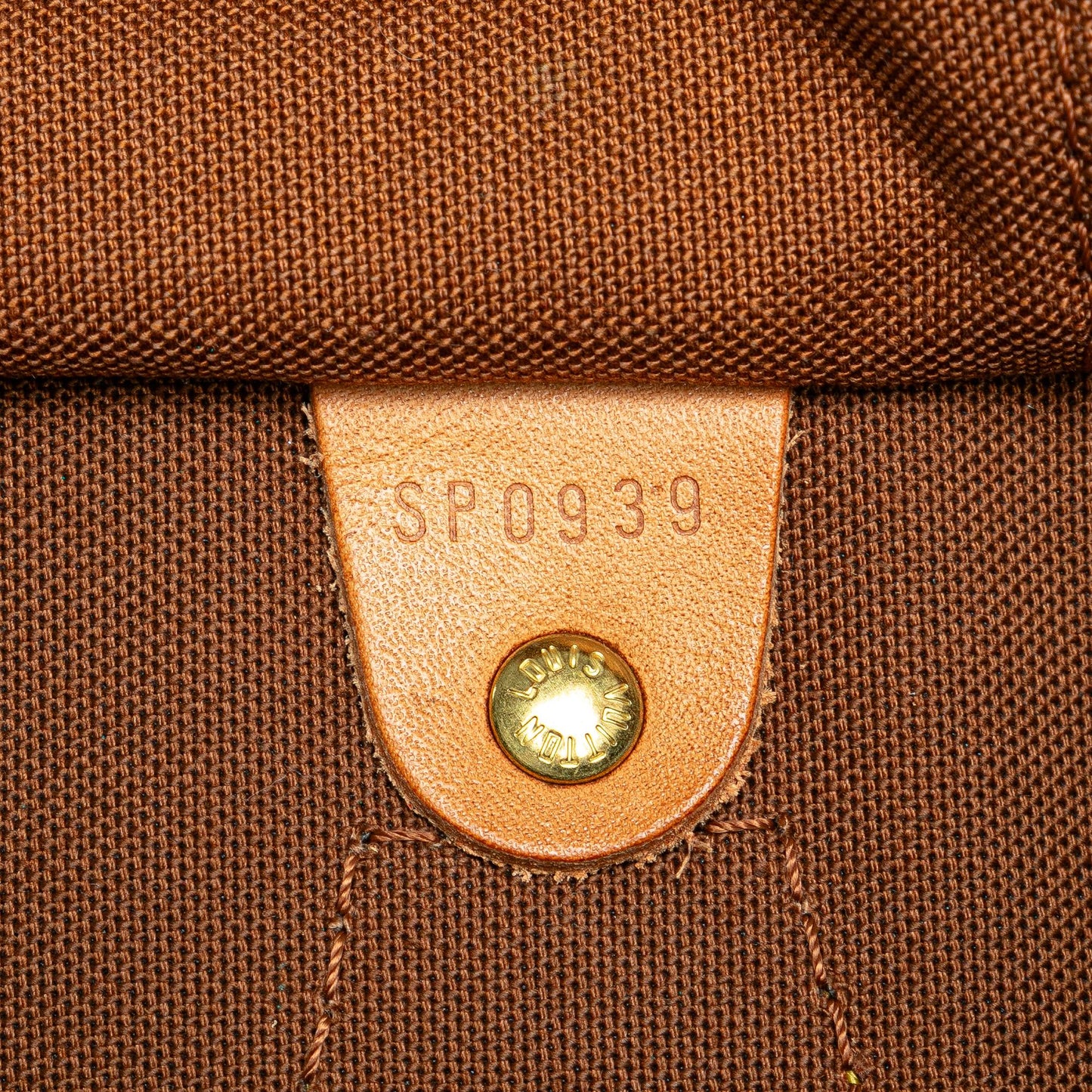 Louis Vuitton Monogram Speedy 40 (SHG-MoO1W8)