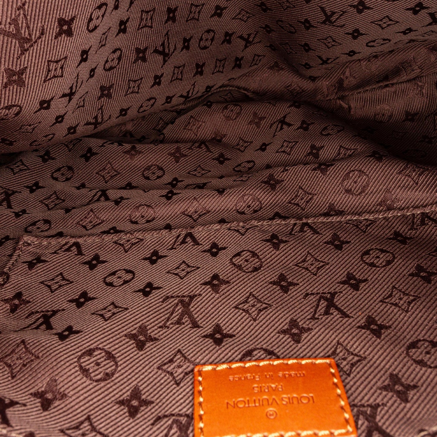 Louis Vuitton Monogram Suede Onatah GM (SHG-37712)