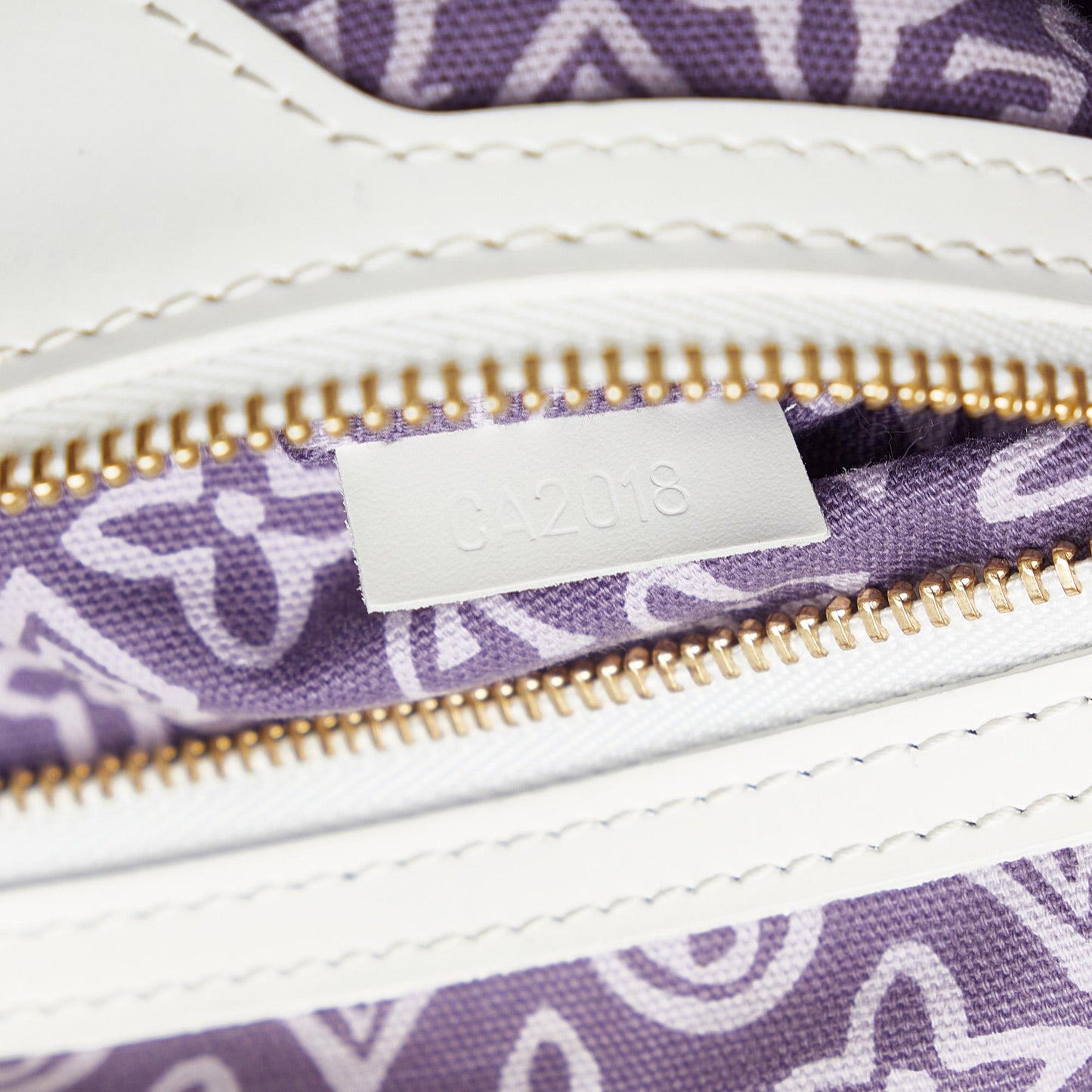 Louis Vuitton Monogram Tahitienne Cabas PM (SHG-am44mw)