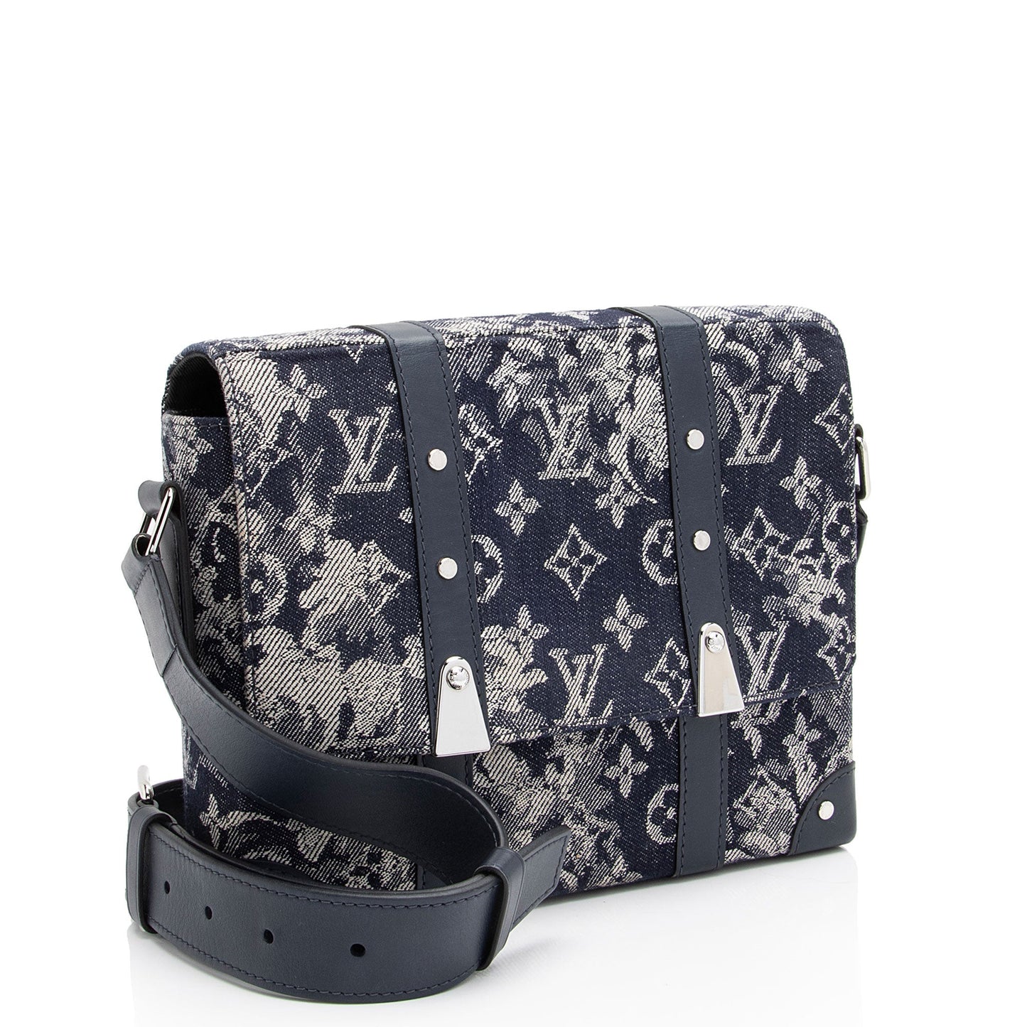 Louis Vuitton Monogram Tapestry Canvas Trunk Messenger (SHF-HsMpfK)
