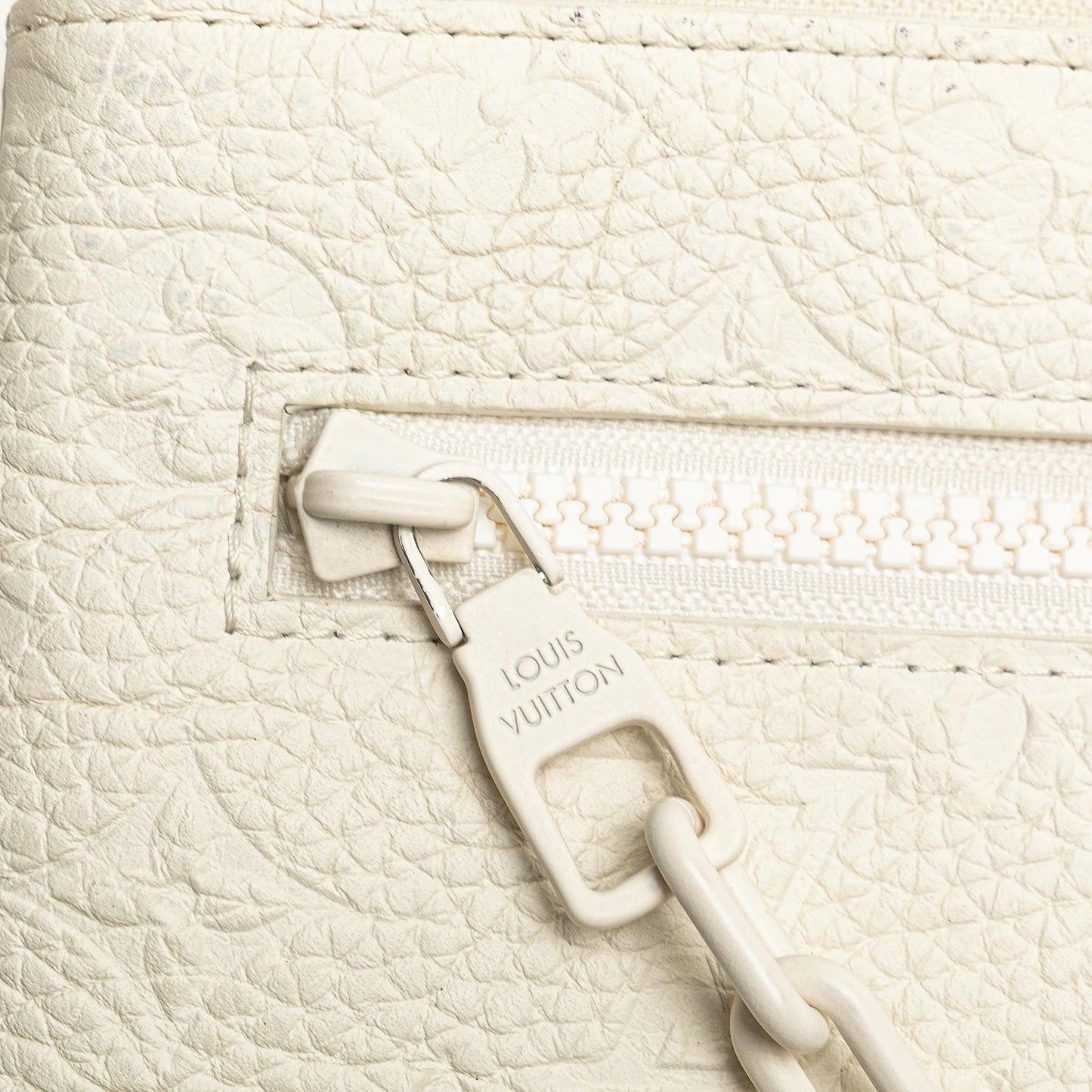 Louis Vuitton Monogram Taurillon A4 Pouch