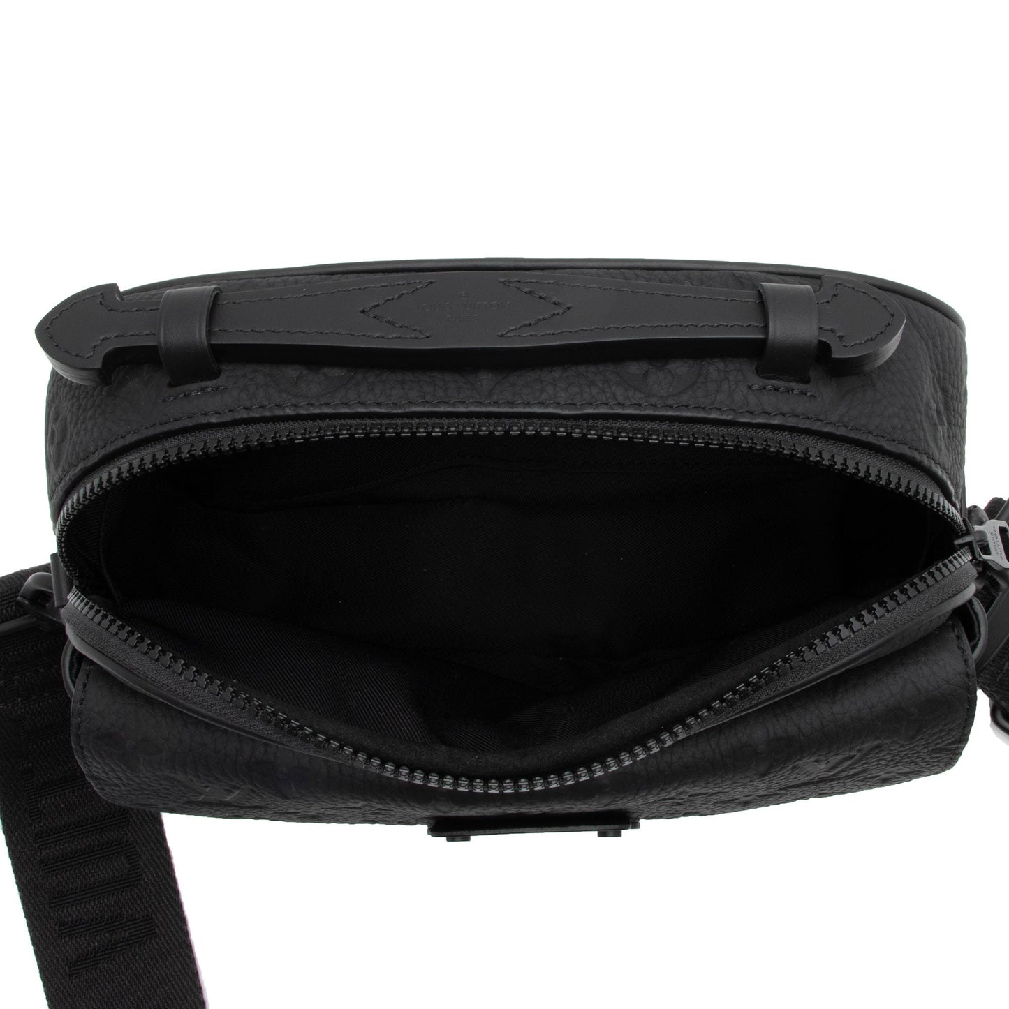 Louis Vuitton Monogram Taurillon Leather S Lock Messenger Bag (SHF-AzeZUq)