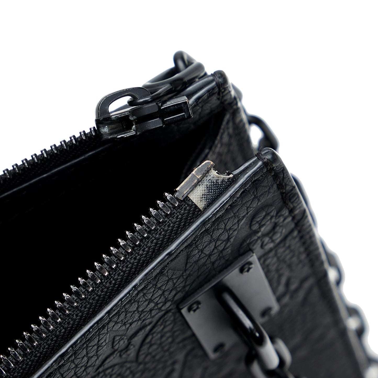 Louis Vuitton Monogram Taurillon Sac Plat (SHG-V5Sv6X)