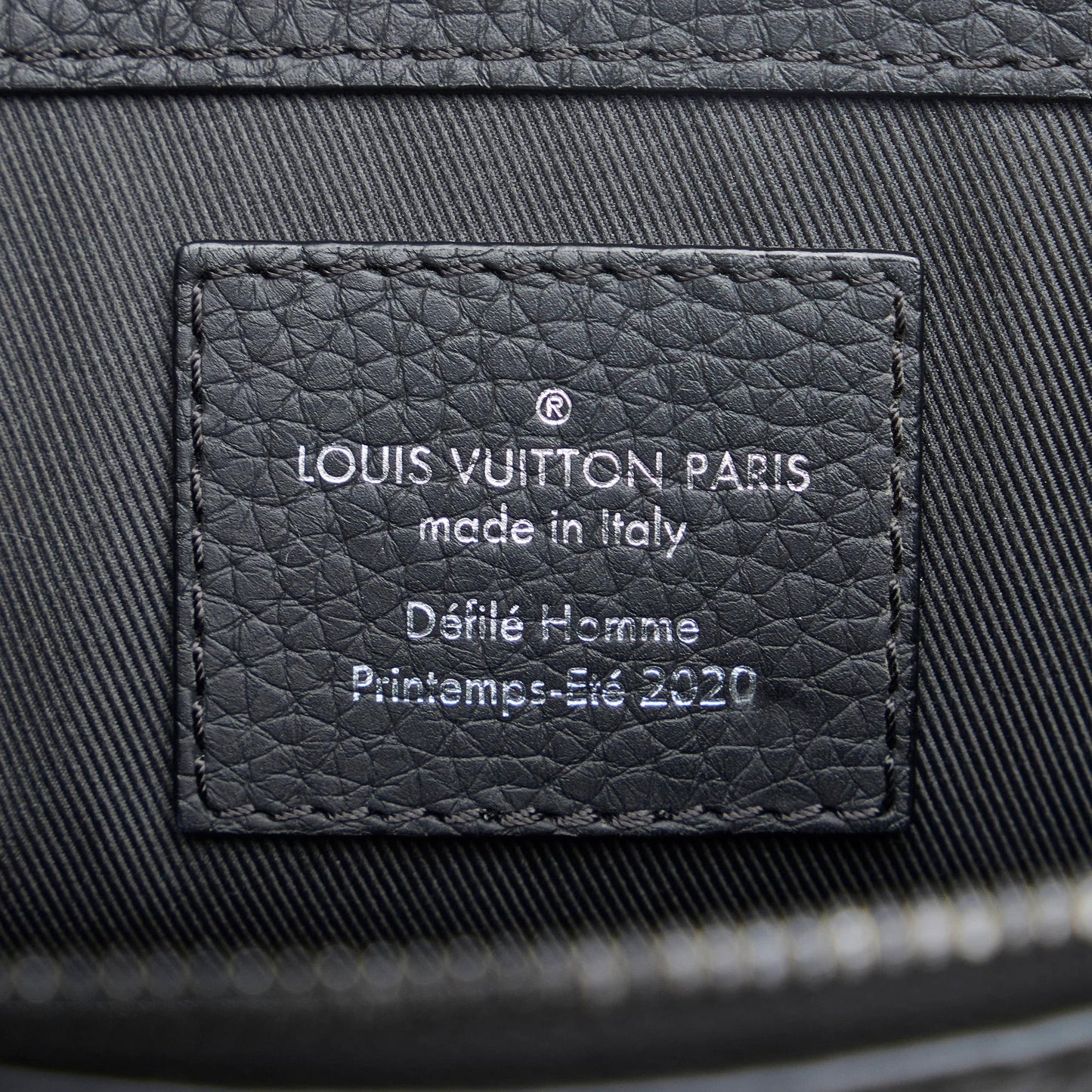 Louis Vuitton Monogram Taurillon Sac Plat (SHG-7zsfVO)