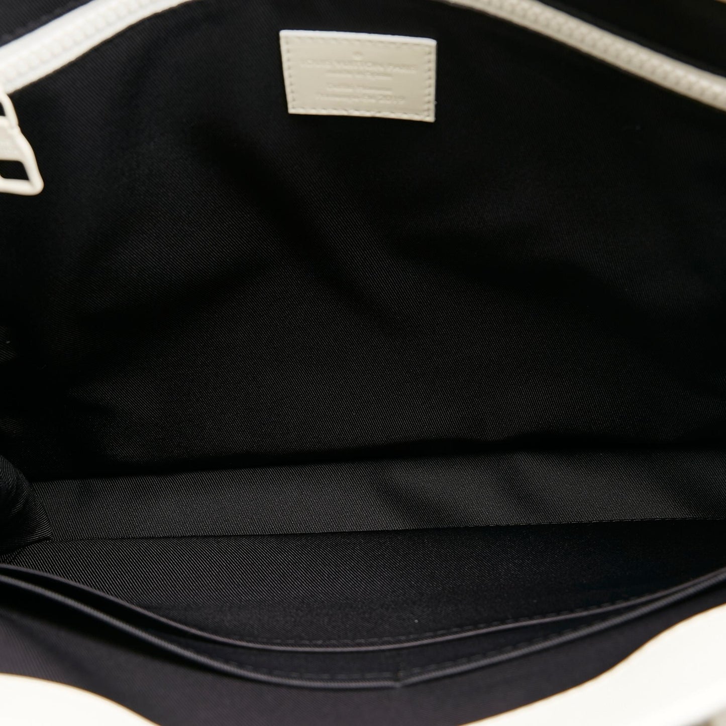 Louis Vuitton Monogram Taurillon Sac Plat