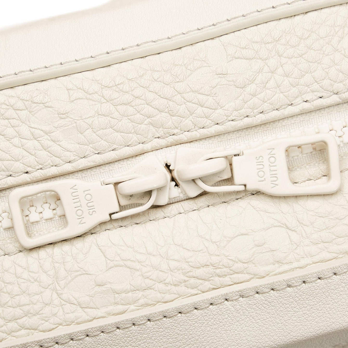Louis Vuitton Monogram Taurillon Soft Trunk (SHG-WX9ZZg)
