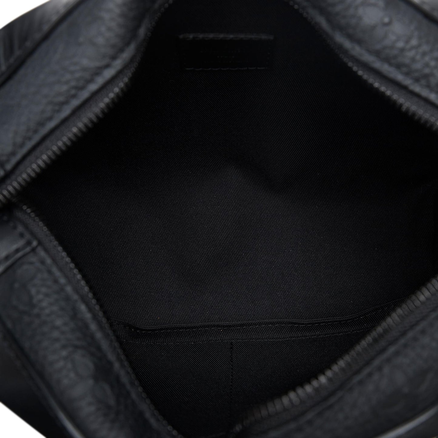 Louis Vuitton Monogram Taurillon Soft Trunk (SHG-ZzL3ik)