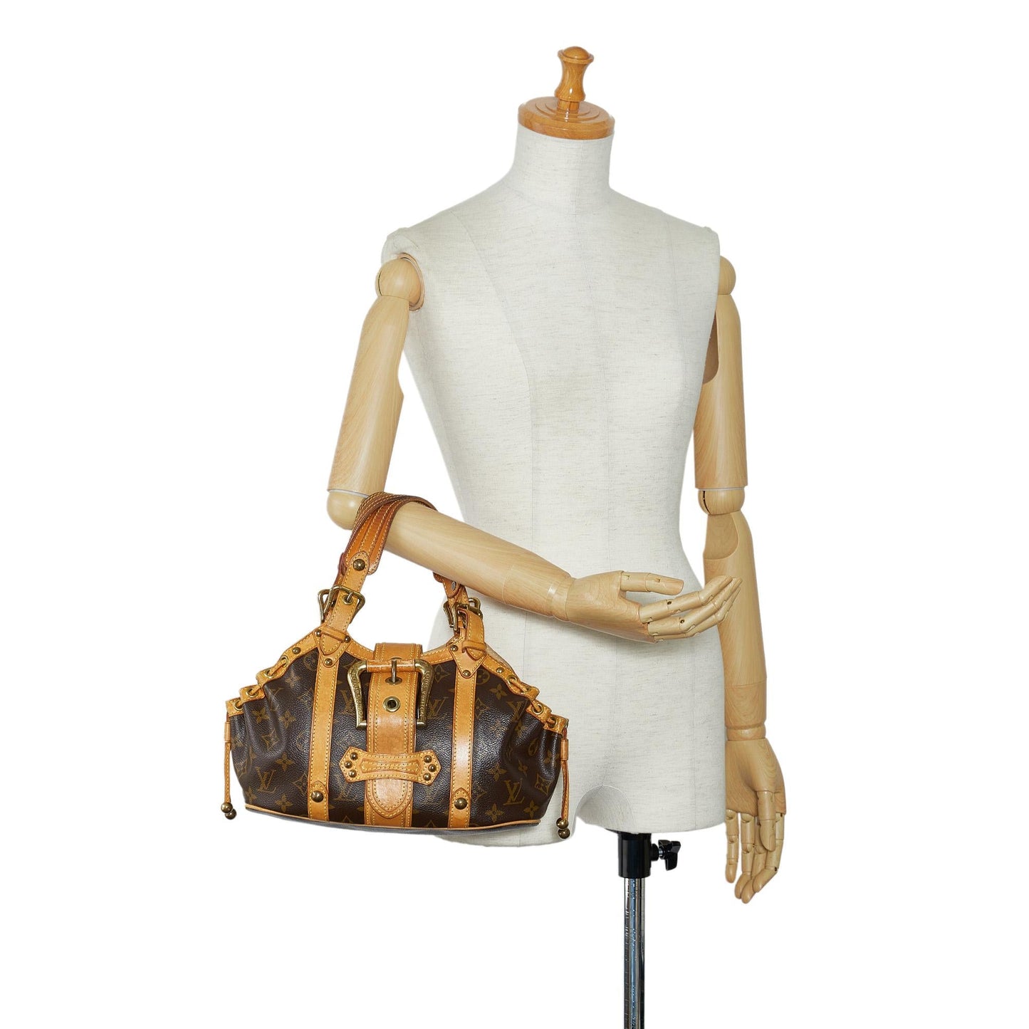 Louis Vuitton Monogram Theda PM (SHG-bJnkNE)