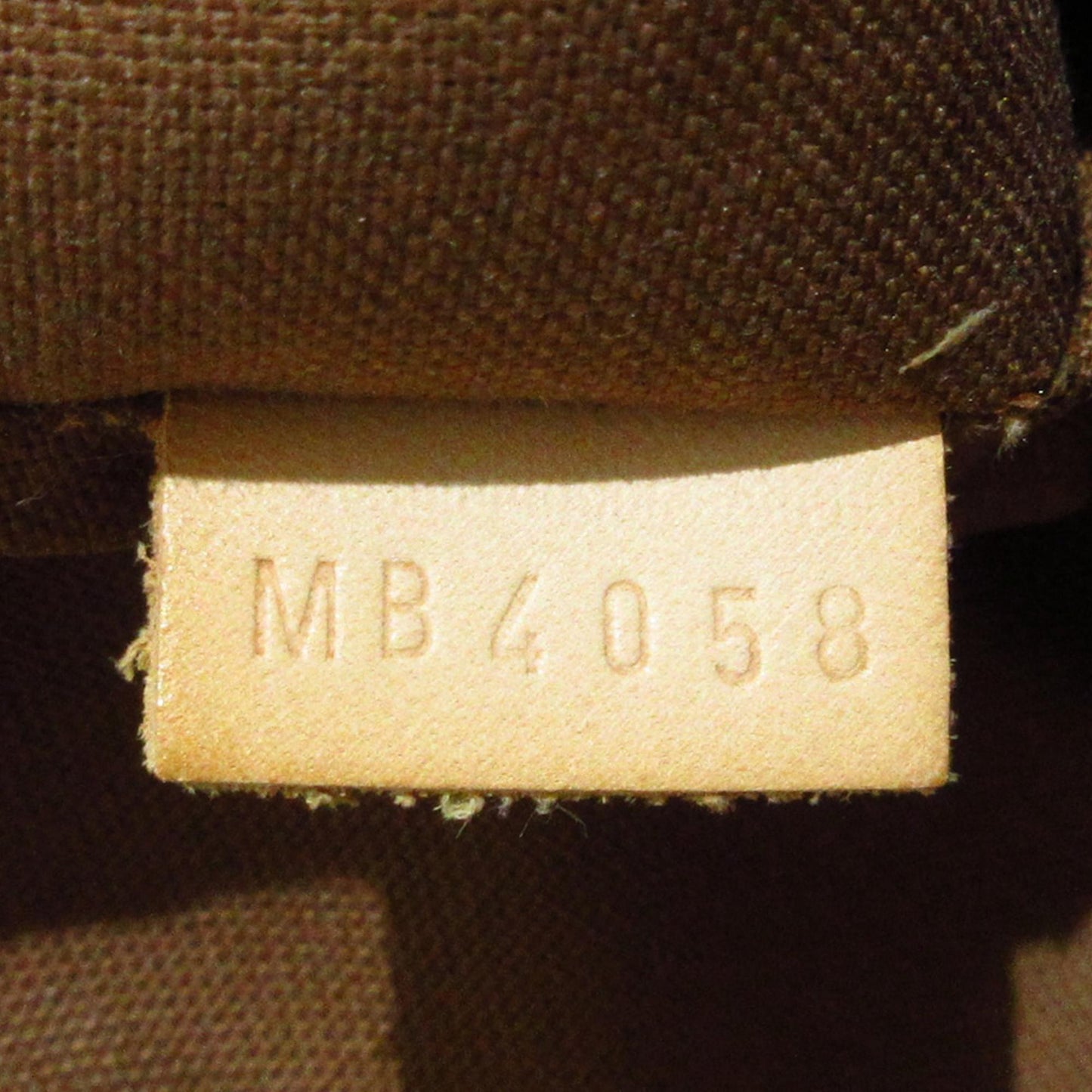 Louis Vuitton Monogram Tivoli GM (SHG-34015)